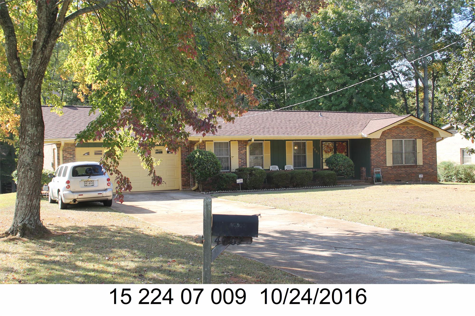 4607 Bexley Dr, Stone Mountain, GA 30083-5519