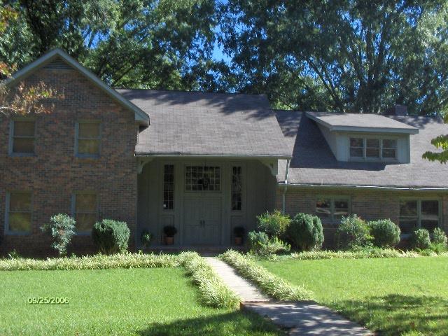719 Skyline Dr, Madison, GA 30650-1982