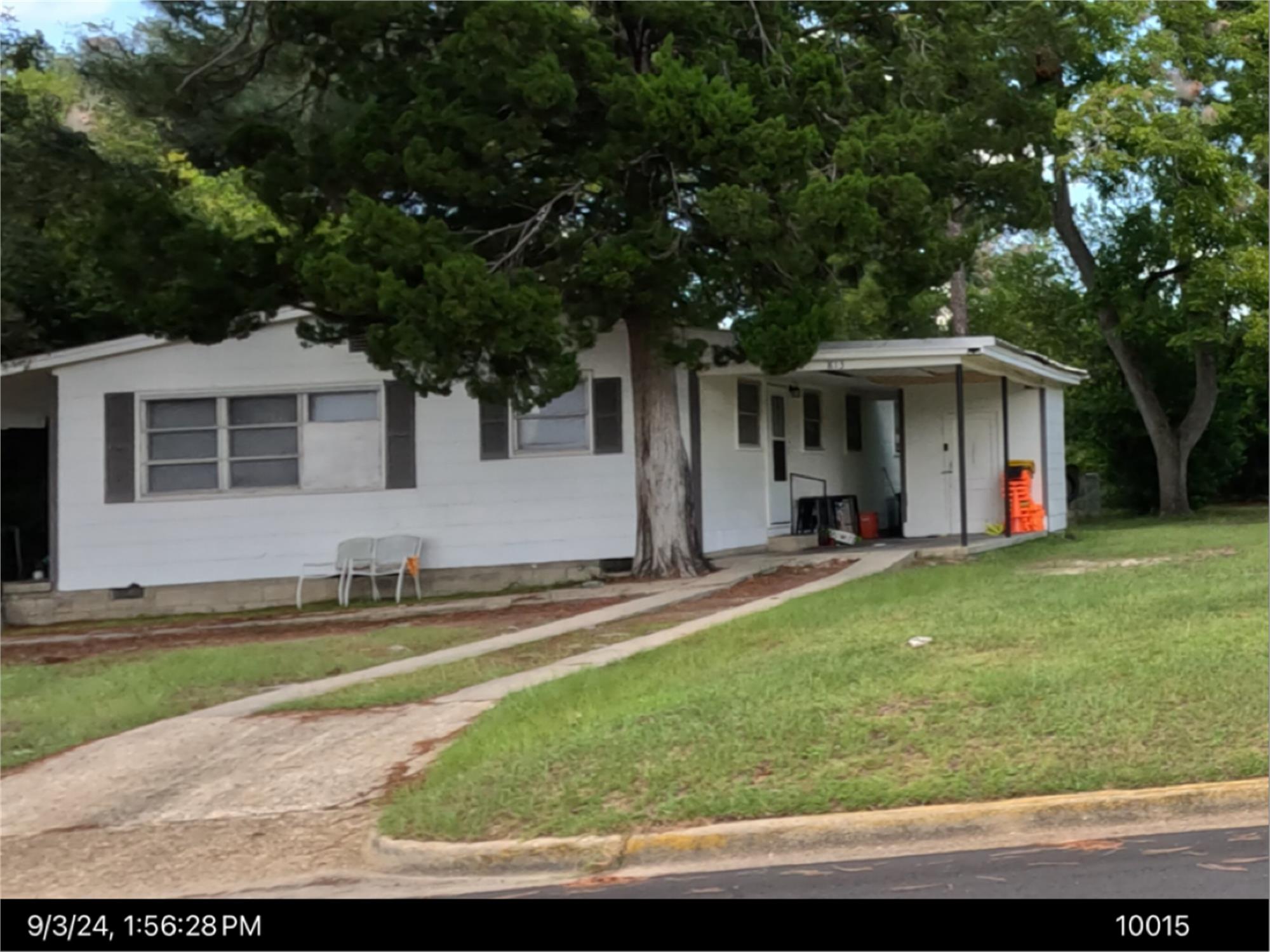 813 14th Ave, Albany, GA 31701-1303