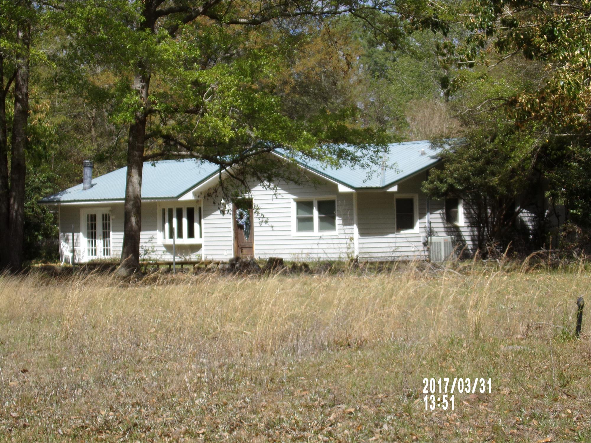 261 Wallace Cir, Bloomingdale, GA 31302-8017