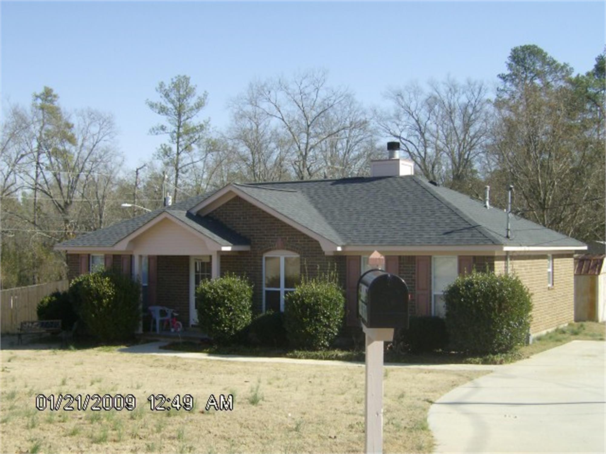 1001 Cedarview Cir, Hephzibah, GA 30815-7205