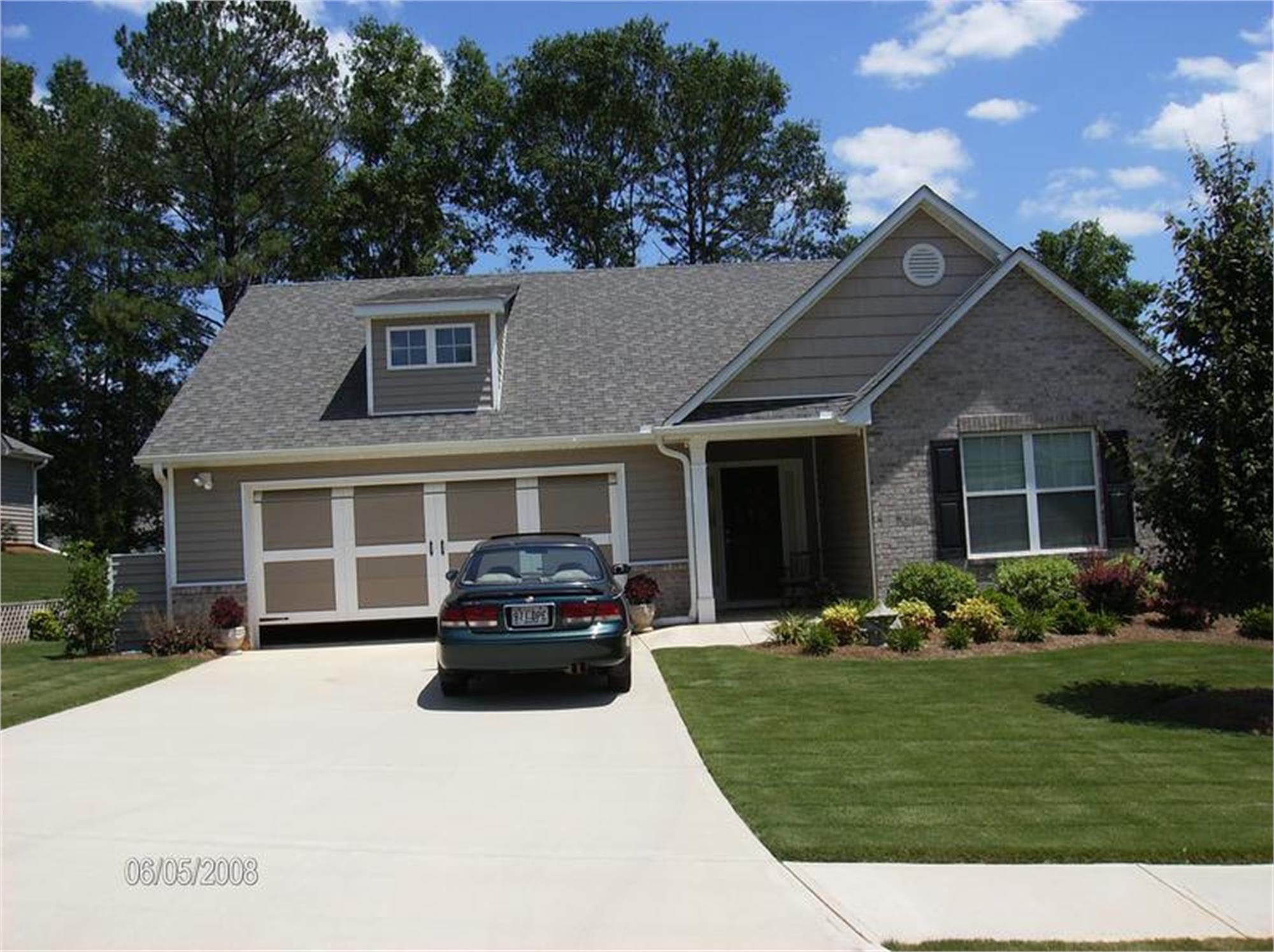 921 Stone Creek Ct, Monroe, GA 30655-6308