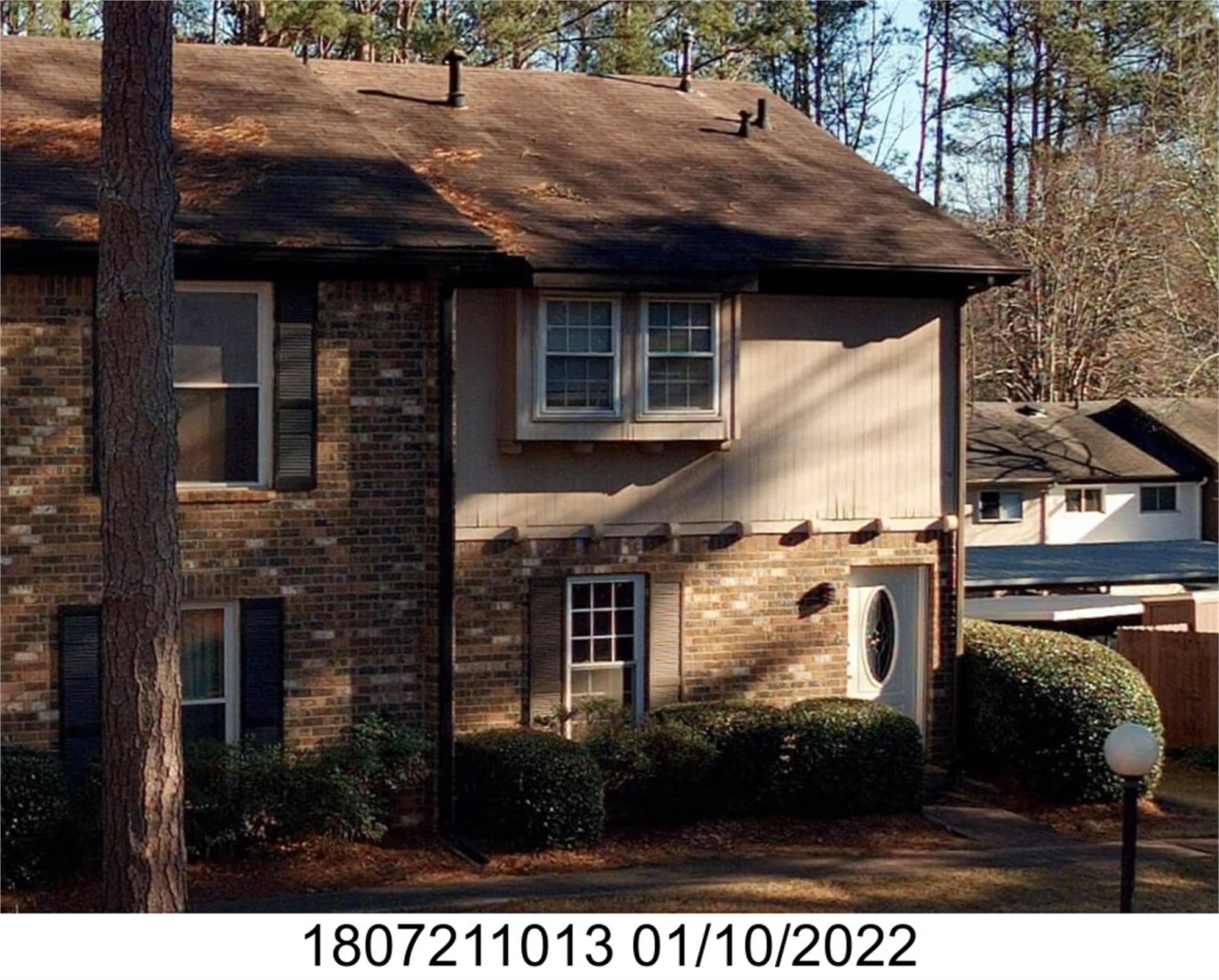 621 Garden Walk Dr, Stone Mountain, GA 30083-3542