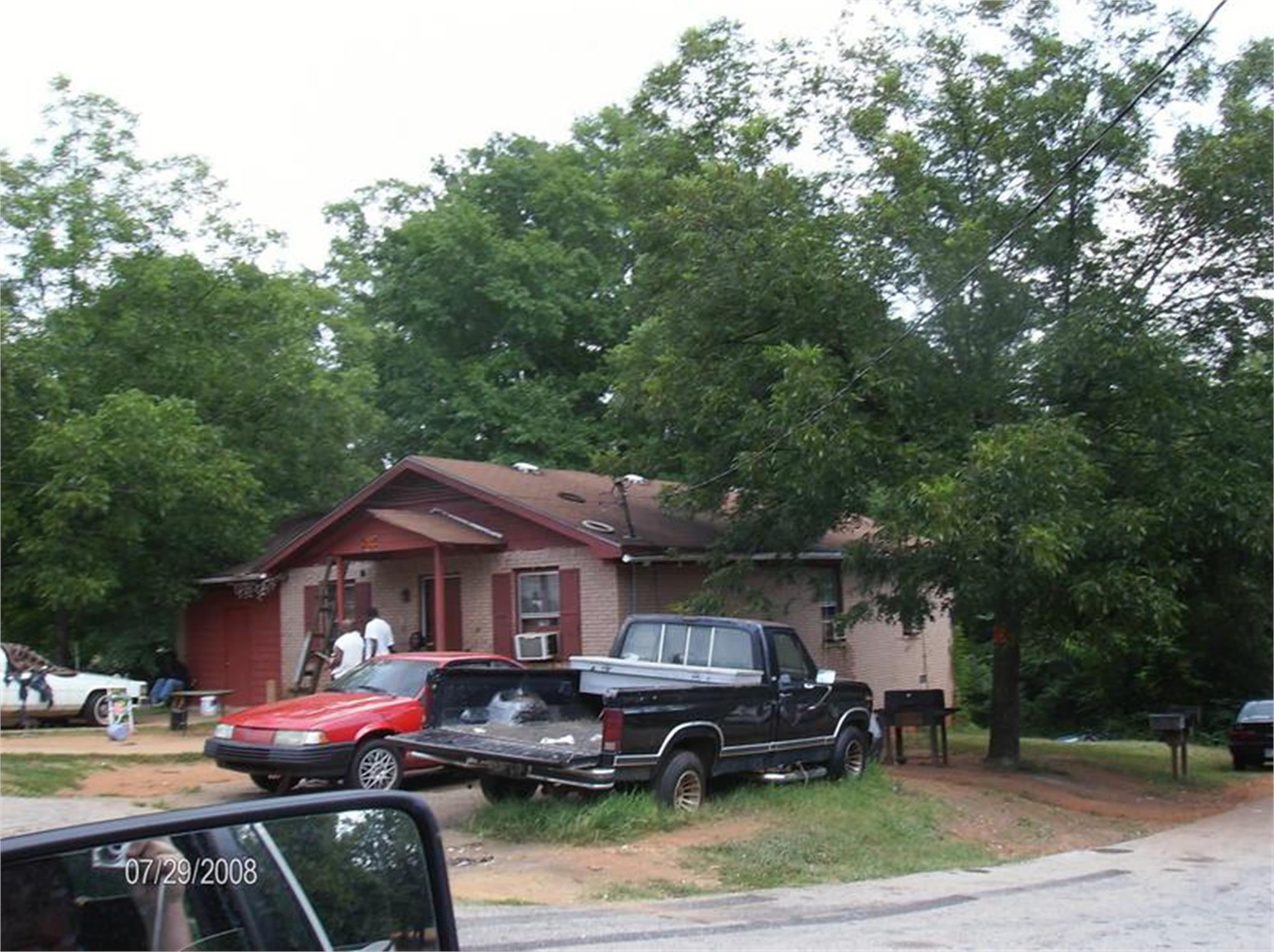 127 Perry Rd, Monroe, GA 30655-1835