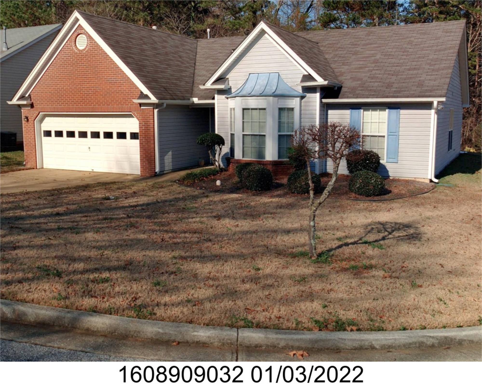 6048 Hillvale Ct, Lithonia, GA 30058-1824