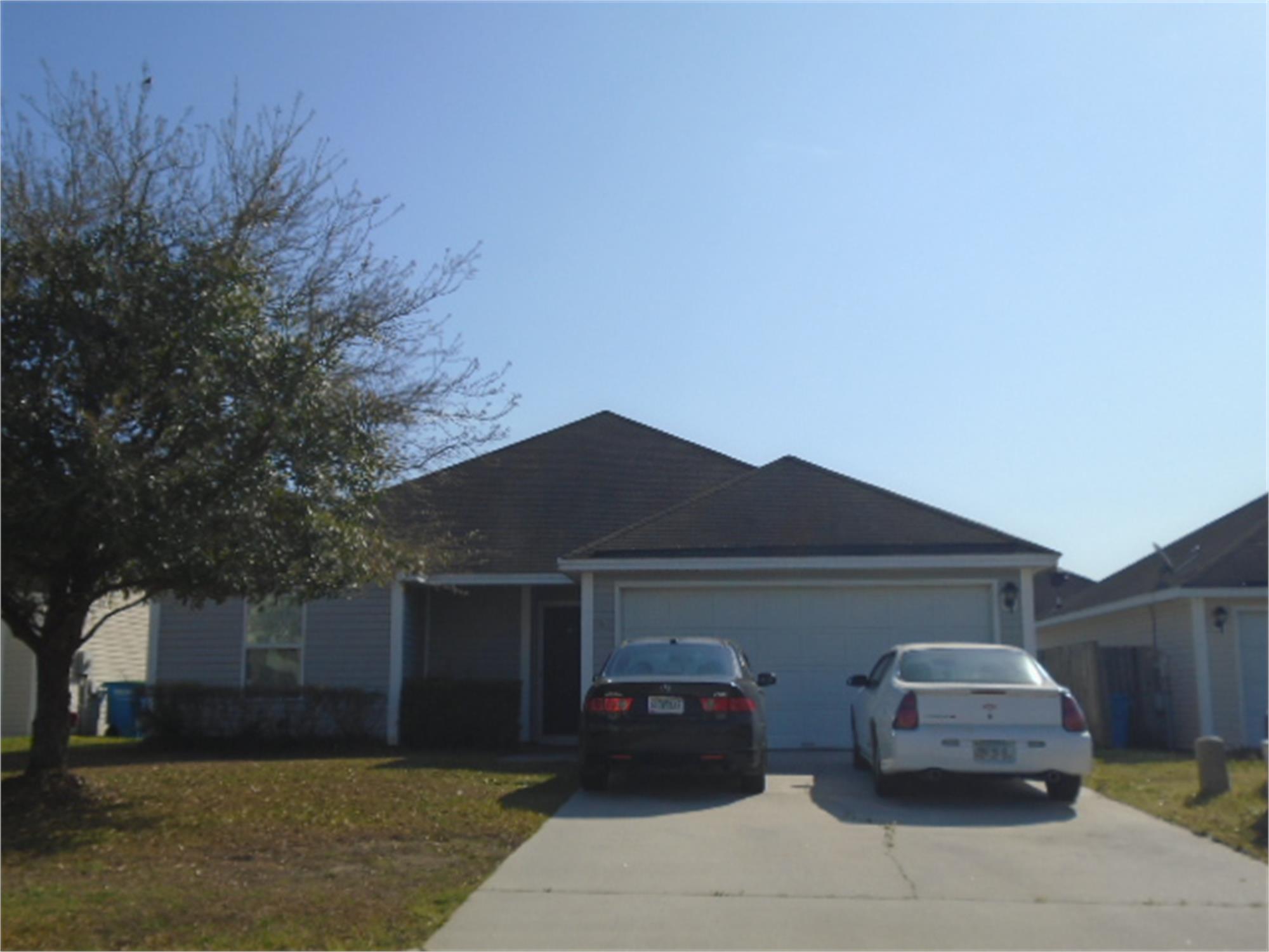 26 Lagan Ln, Port Wentworth, GA 31407-9261