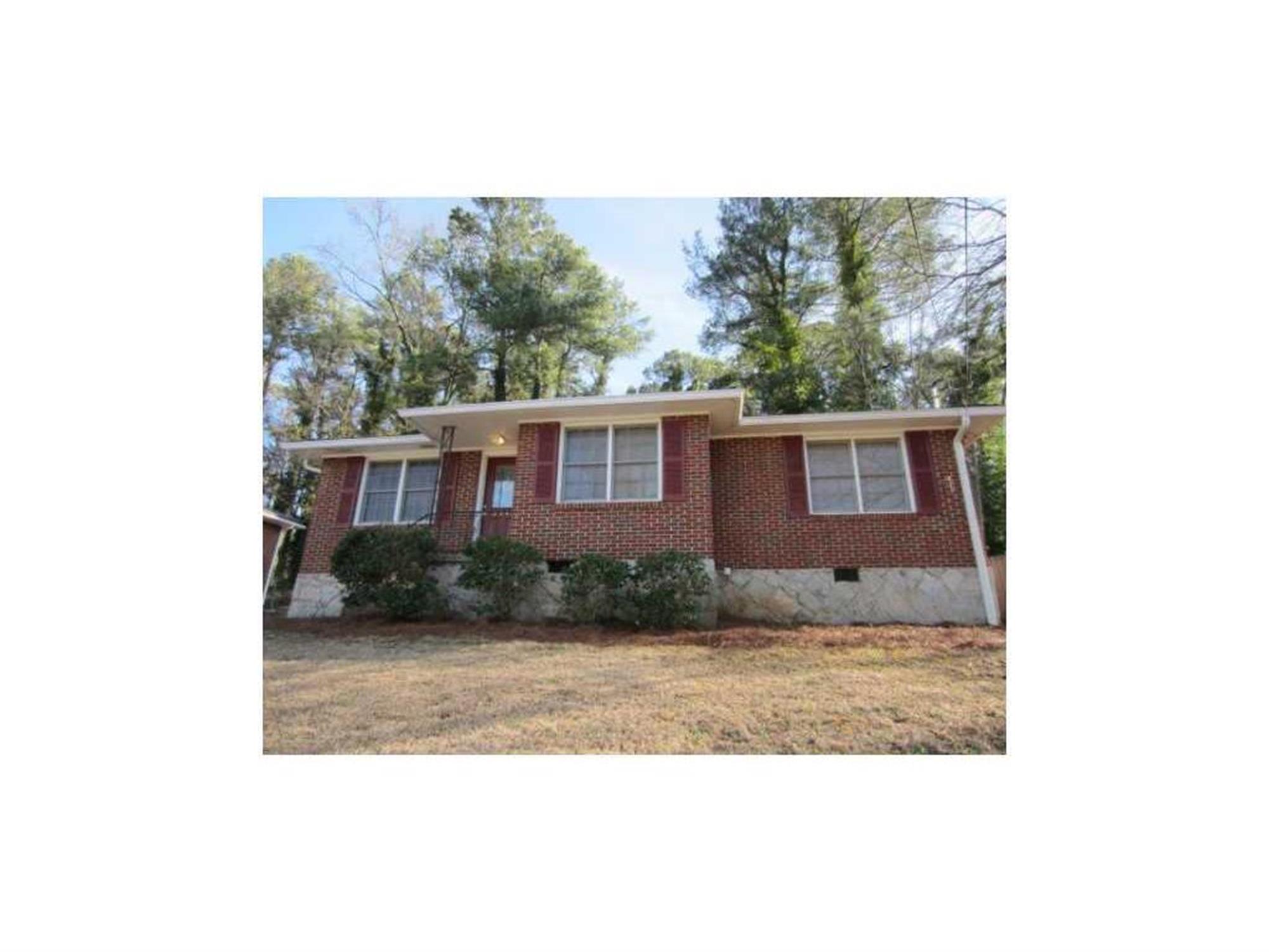 3713 Glenwood Rd, Decatur, GA 30032-4527