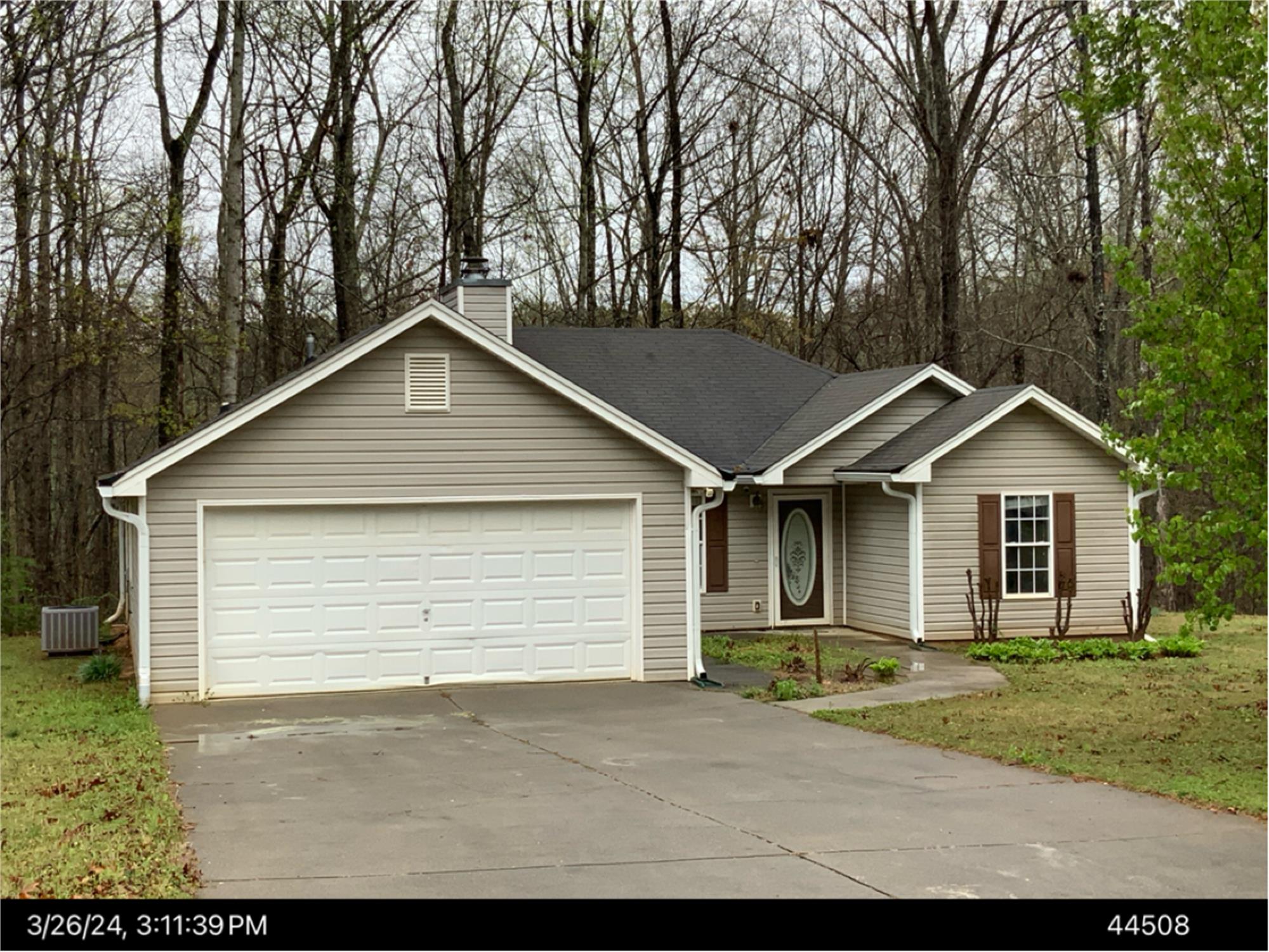176 Chipper Ln, Rockmart, GA 30153-6399