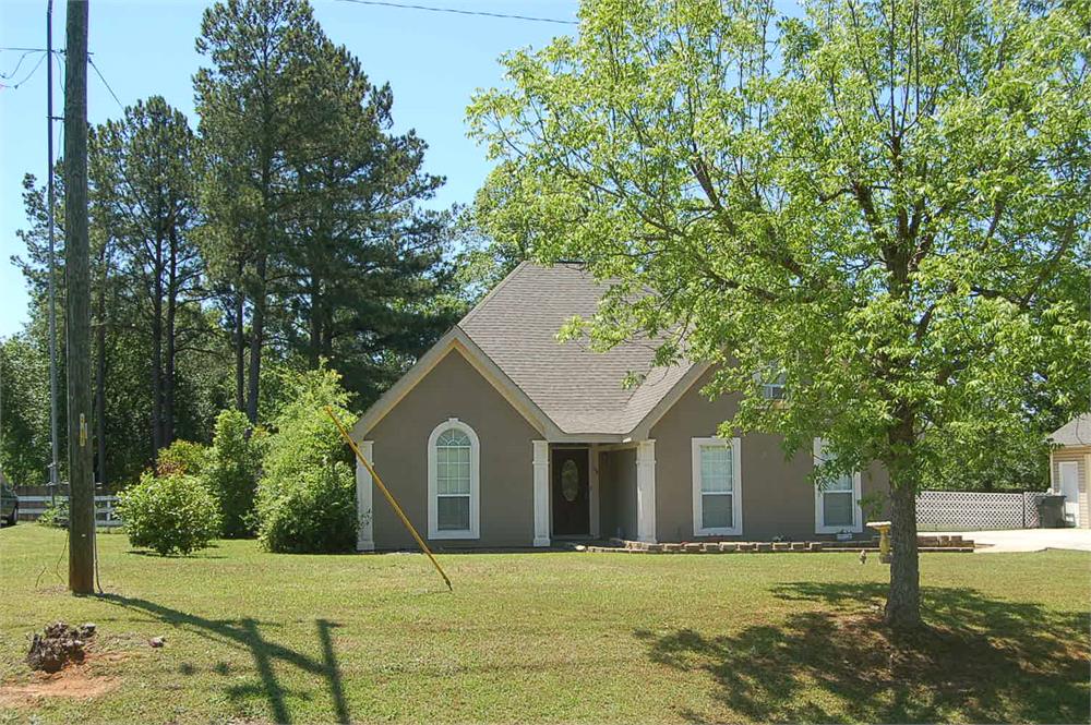 108 Crestview Church Rd, Warner Robins, GA 31088-6439