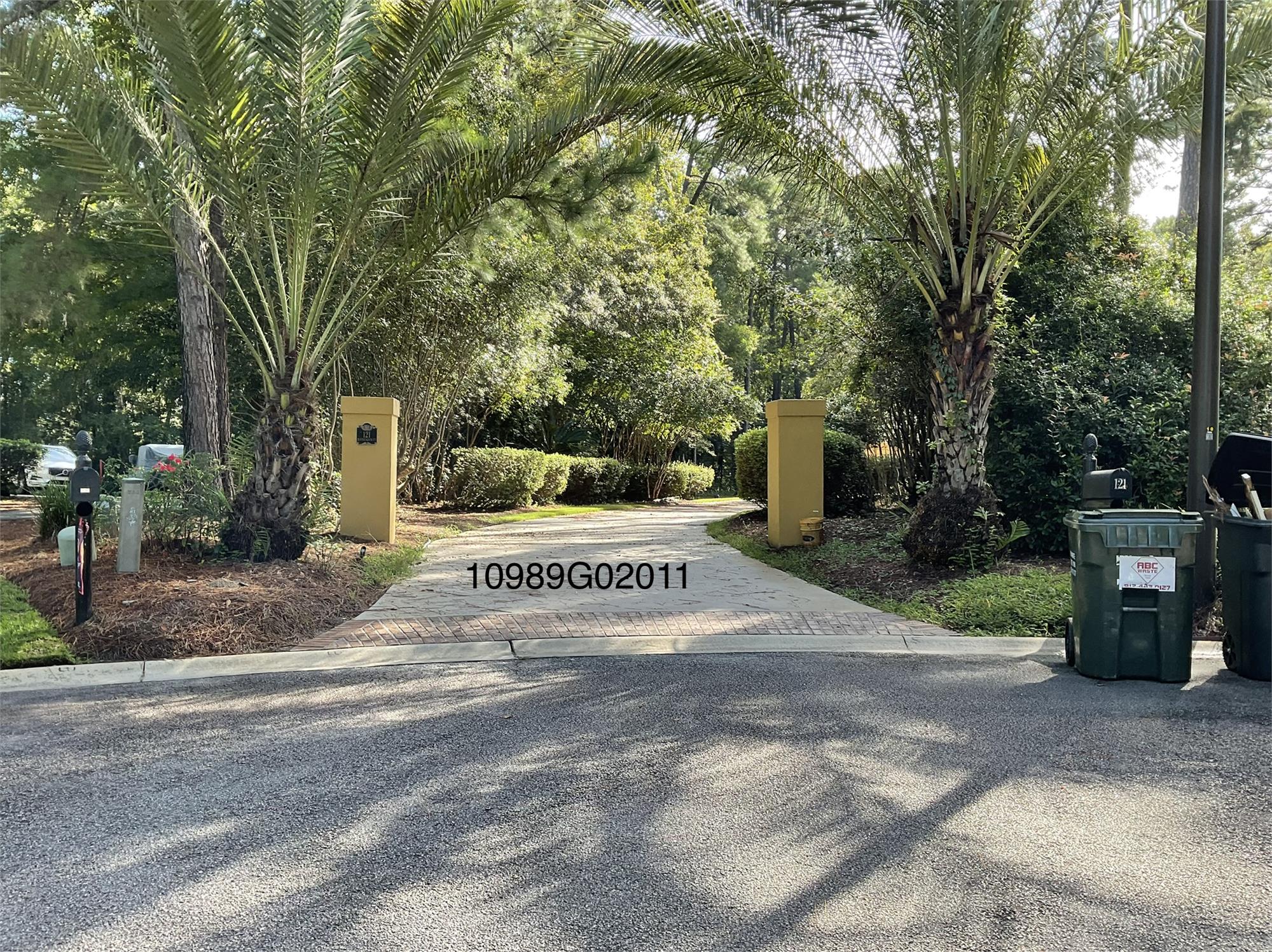 121 Baymeadow Pt, Savannah, GA 31405-1042