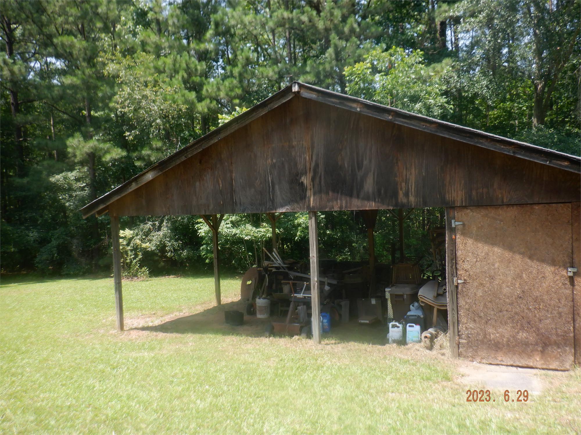 Photo 3