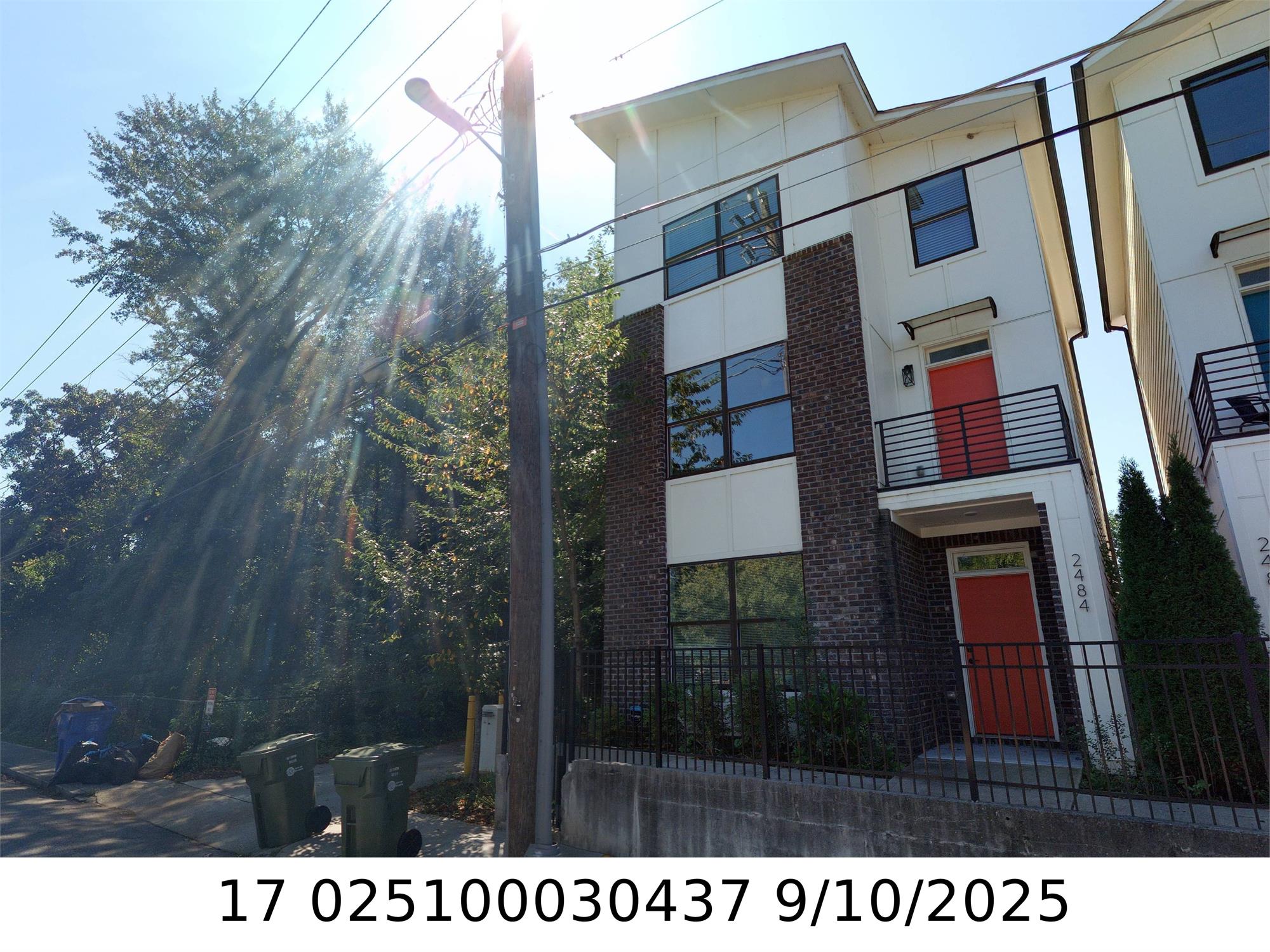 2484 Perry Blvd Nw, Atlanta, GA 30318-3427