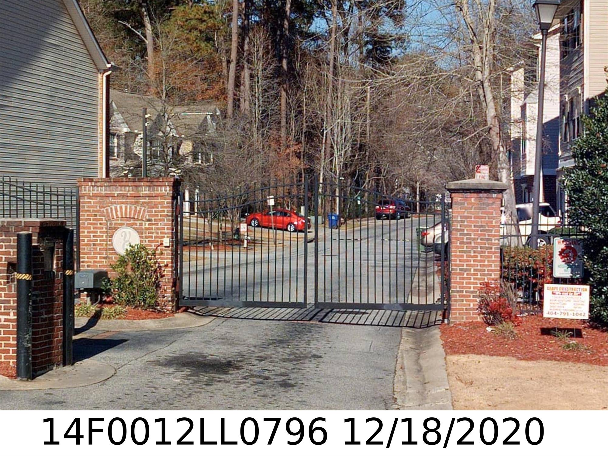 789 Celeste Ln Sw, Atlanta, GA 30331-8608