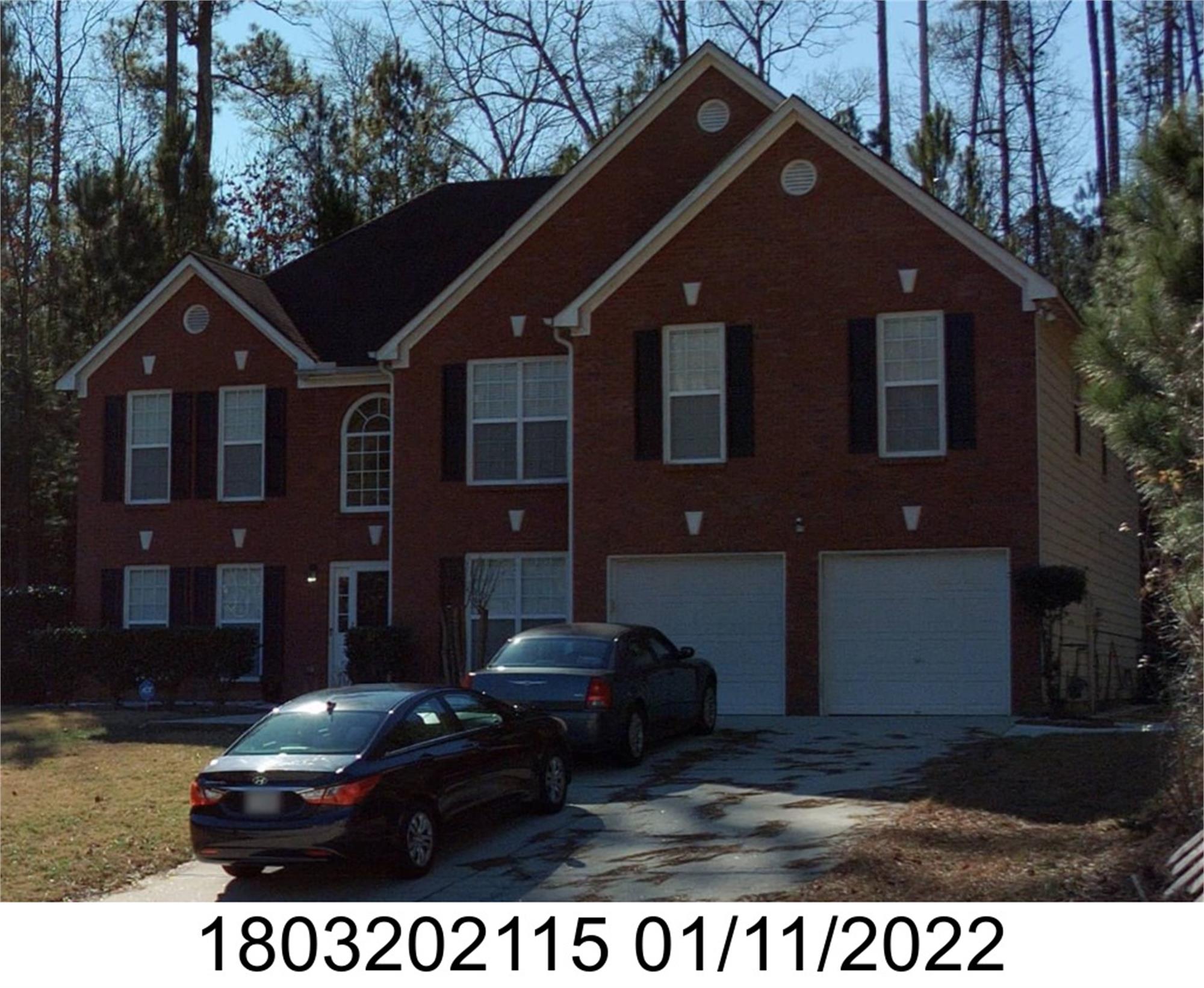 6681 Point-Of-Woods Dr, Stone Mountain, GA 30087-5528