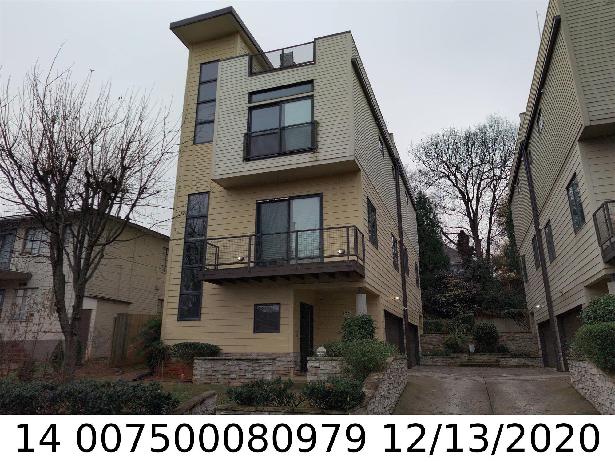 186 Ormond St Sw, Atlanta, GA 30315-1029