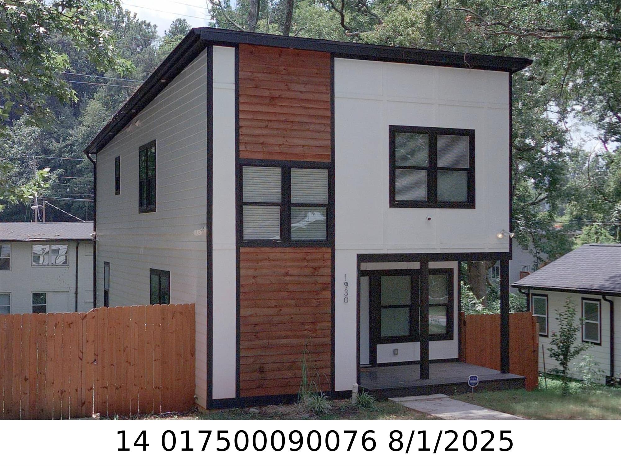 1930 Pinedale Dr Nw, Atlanta, GA 30314-1136