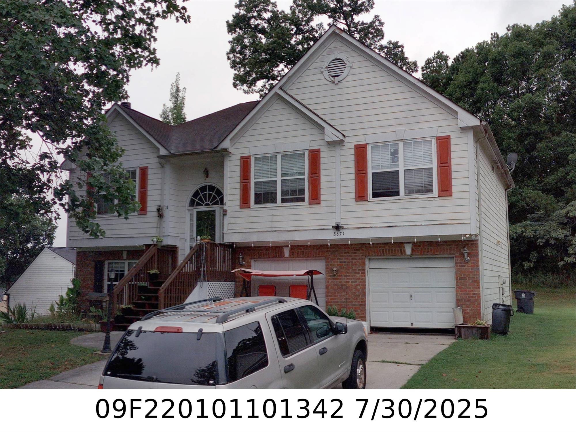 8671 Valley Lakes Ln, Union City, GA 30291-6008