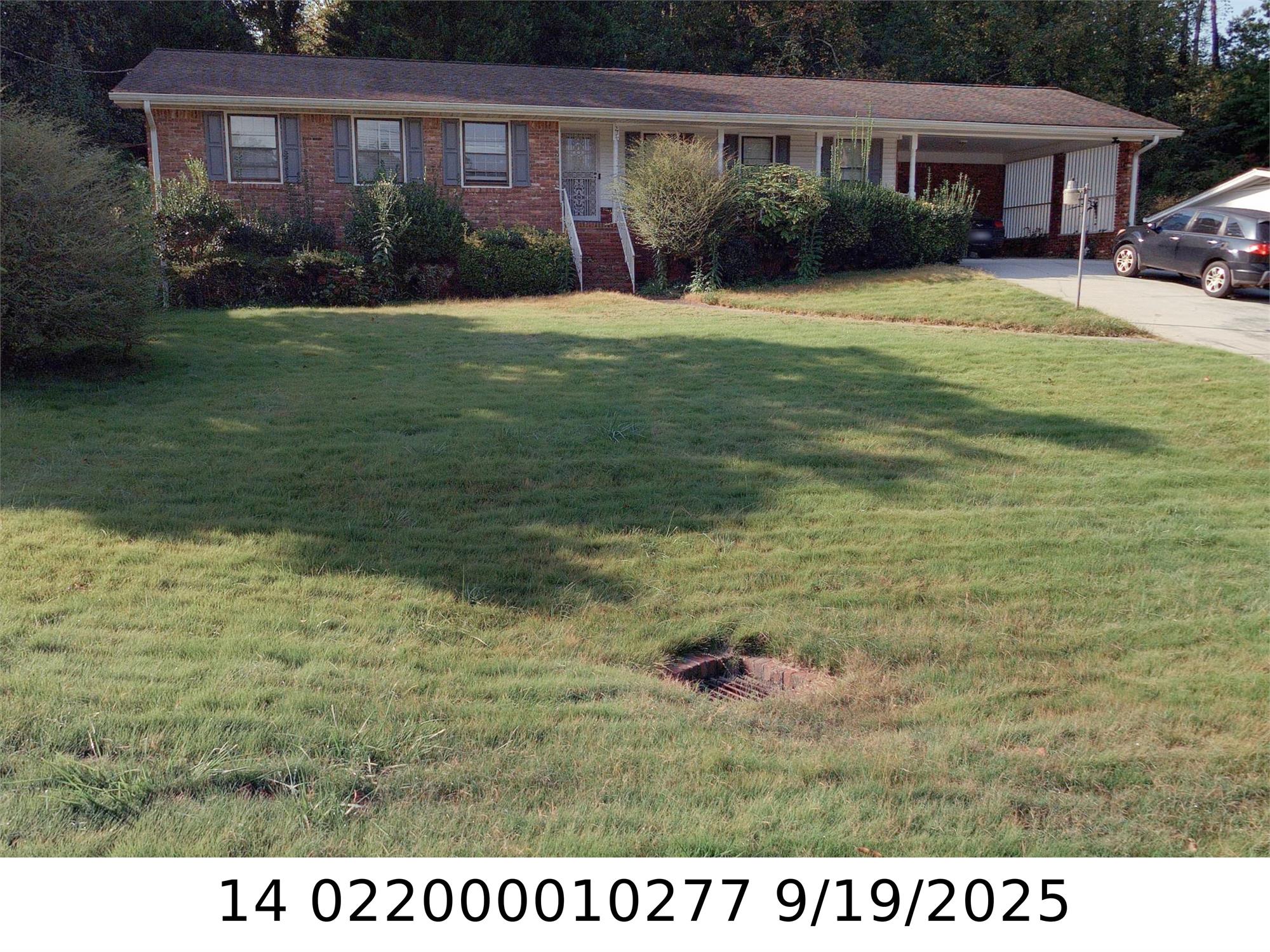 2710 Tanglewood Trl, Atlanta, GA 30344-6631
