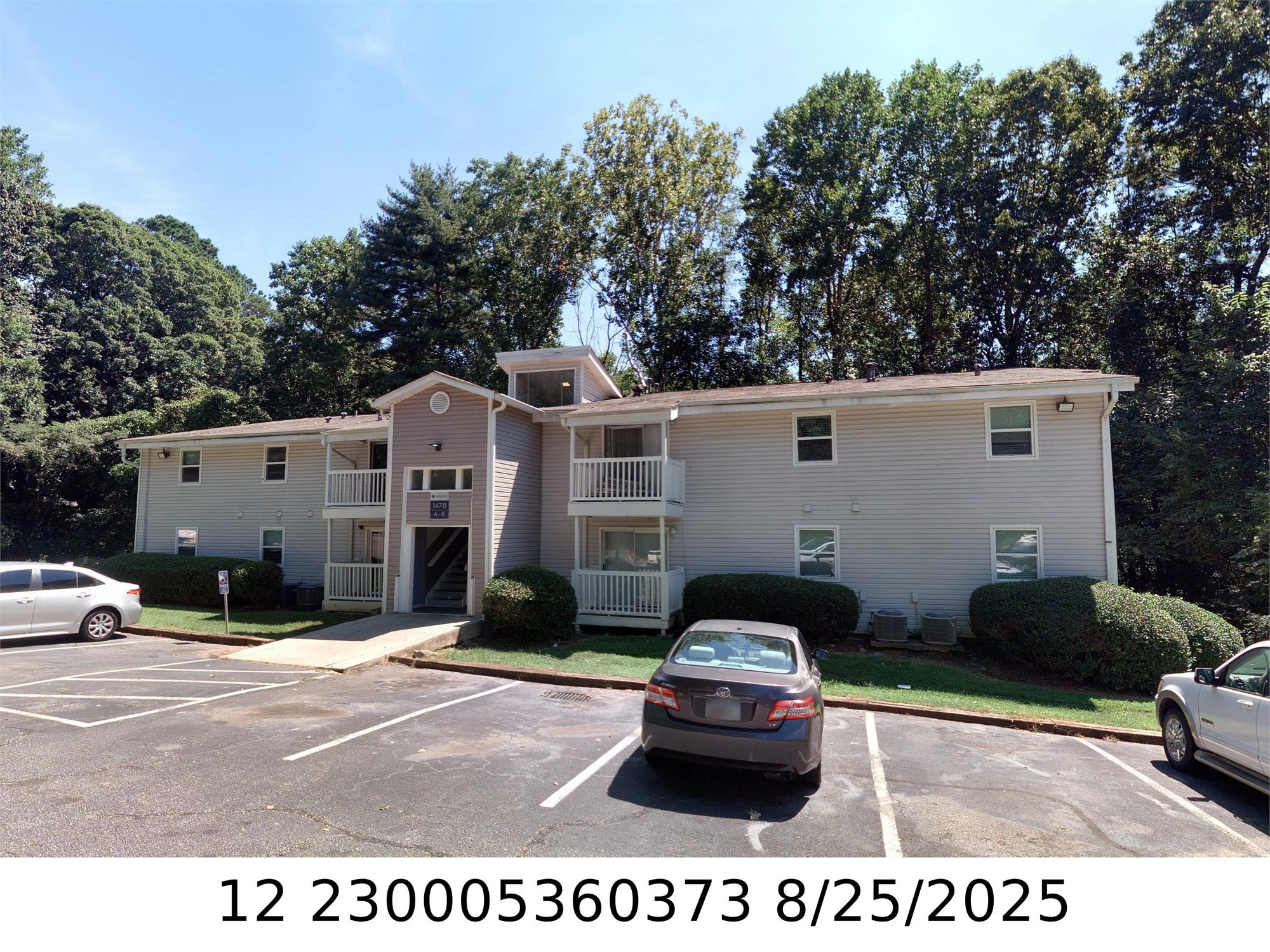 1450 Raintree Way, Roswell, GA 30076