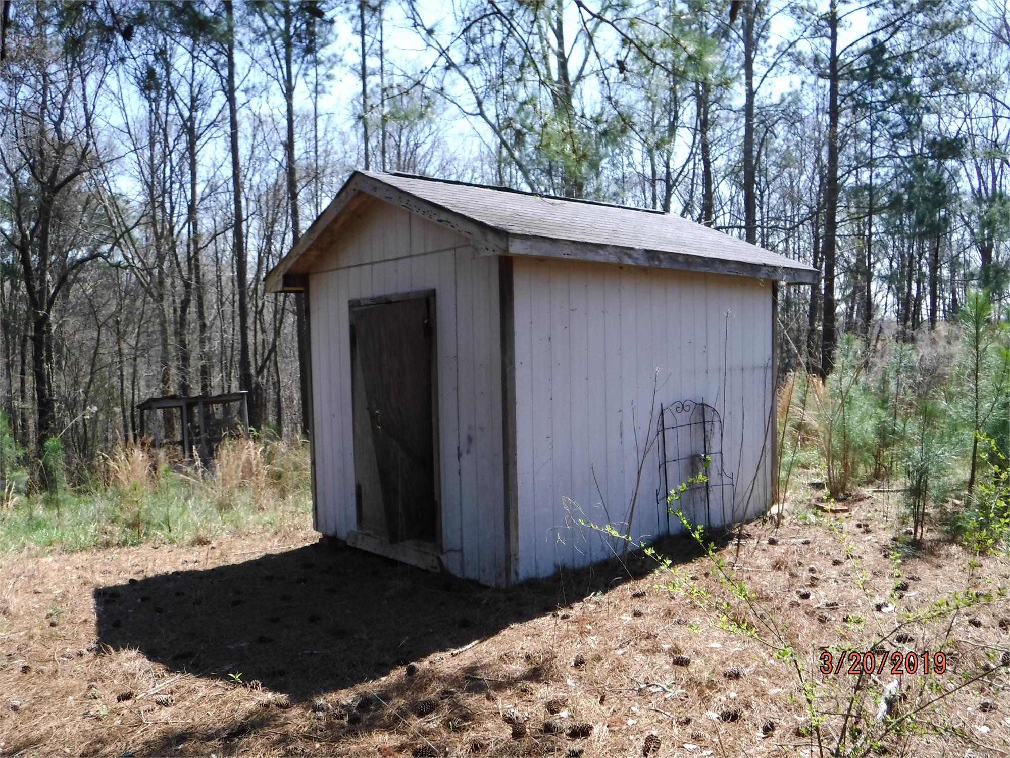 33 Dowdy Rd, Roopville, GA 30170-3730