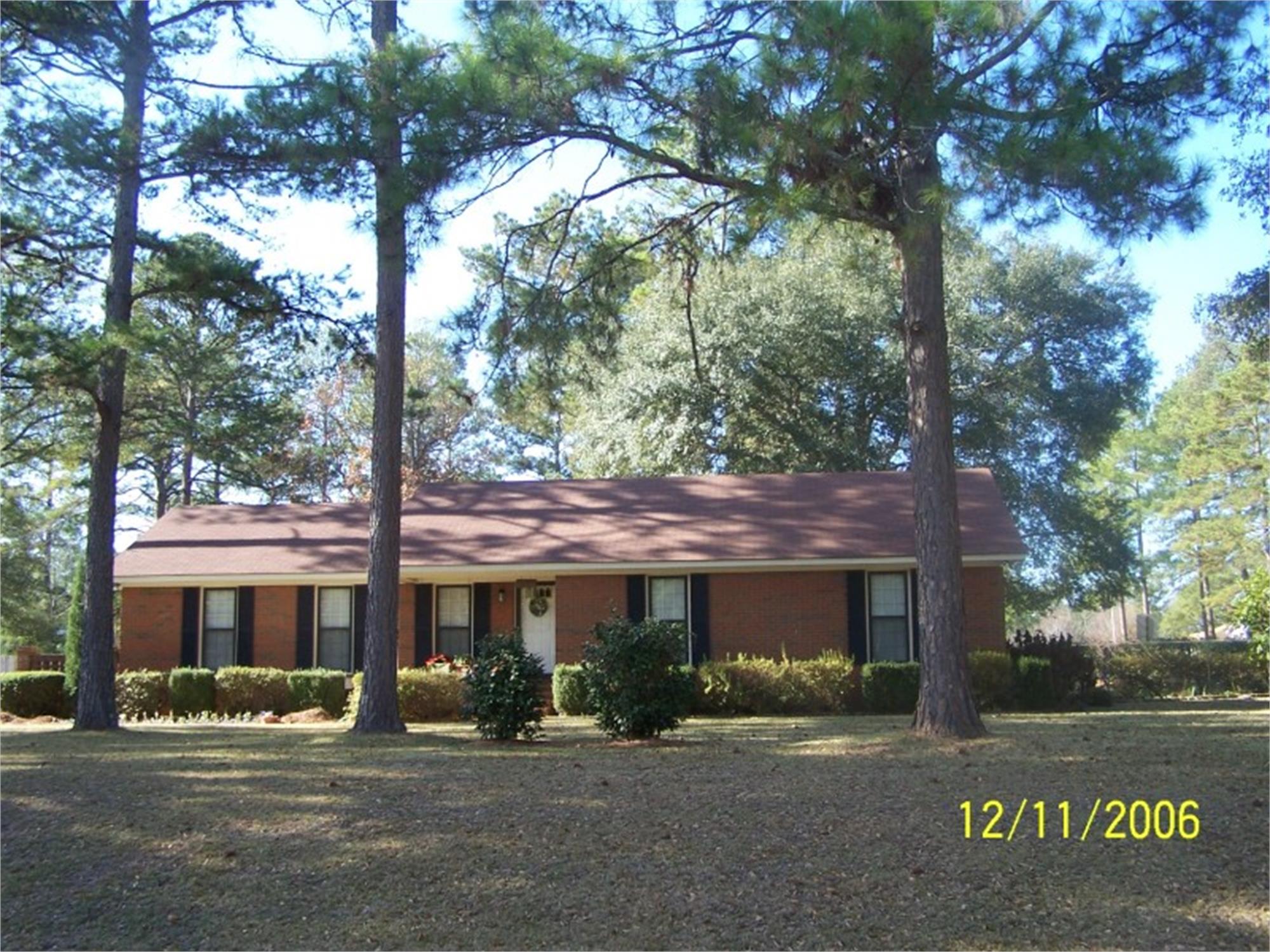 3419 Forest Ridge Dr, Albany, GA 31721-1582