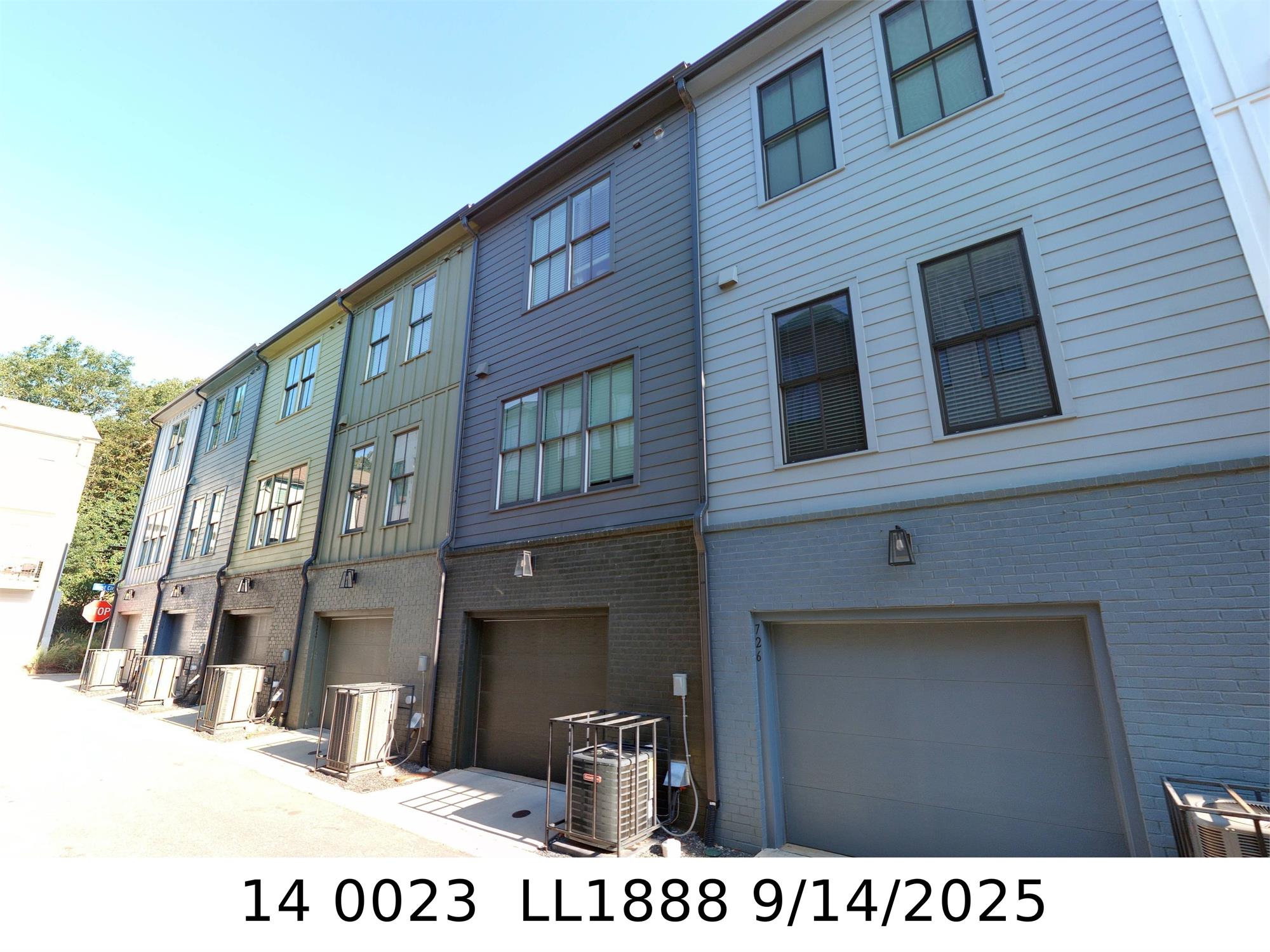 720 Perch Pl, Atlanta, GA 30312-1556