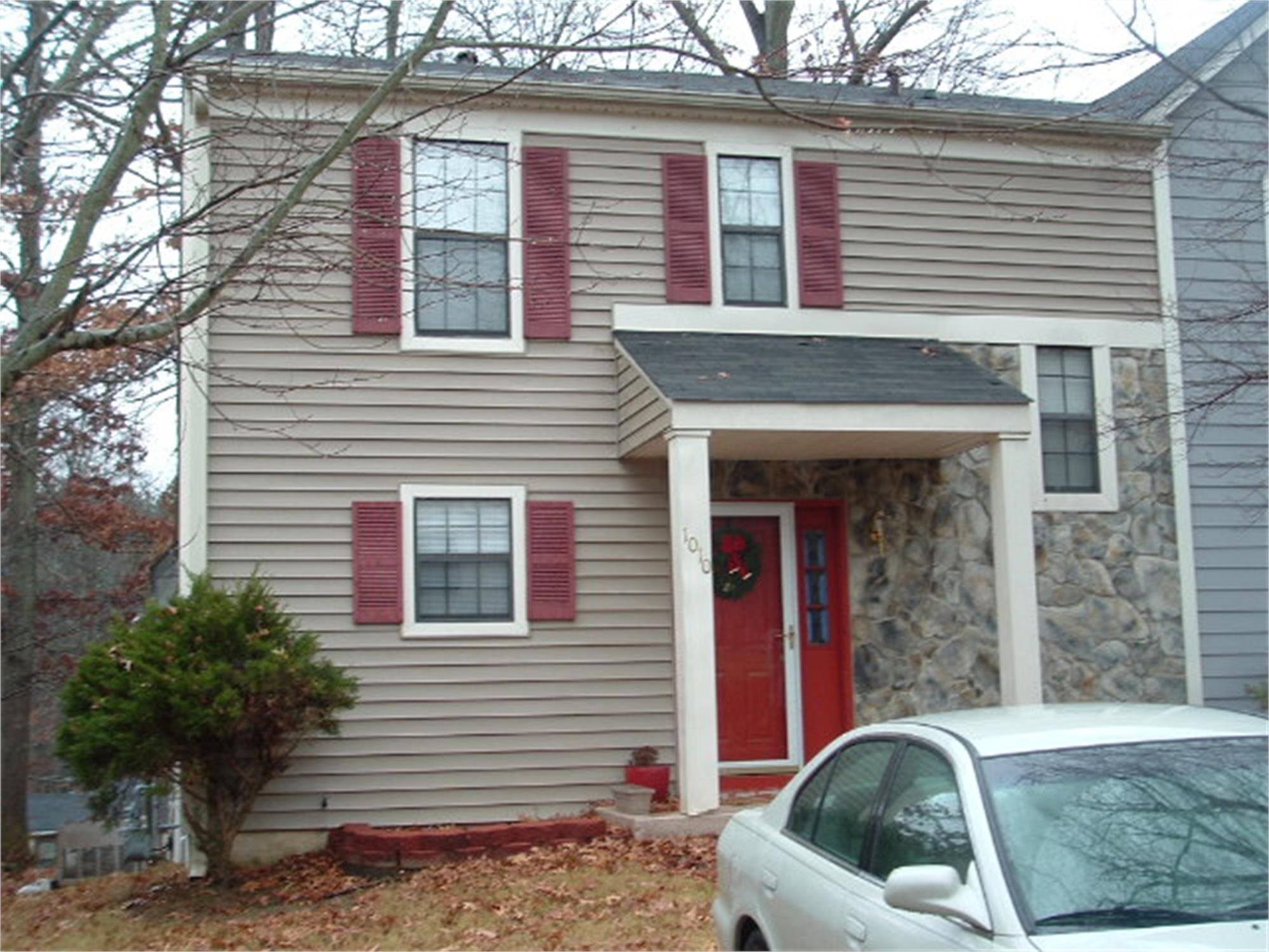 1010 Falling Water Dr Se, Smyrna, GA 30080-2646