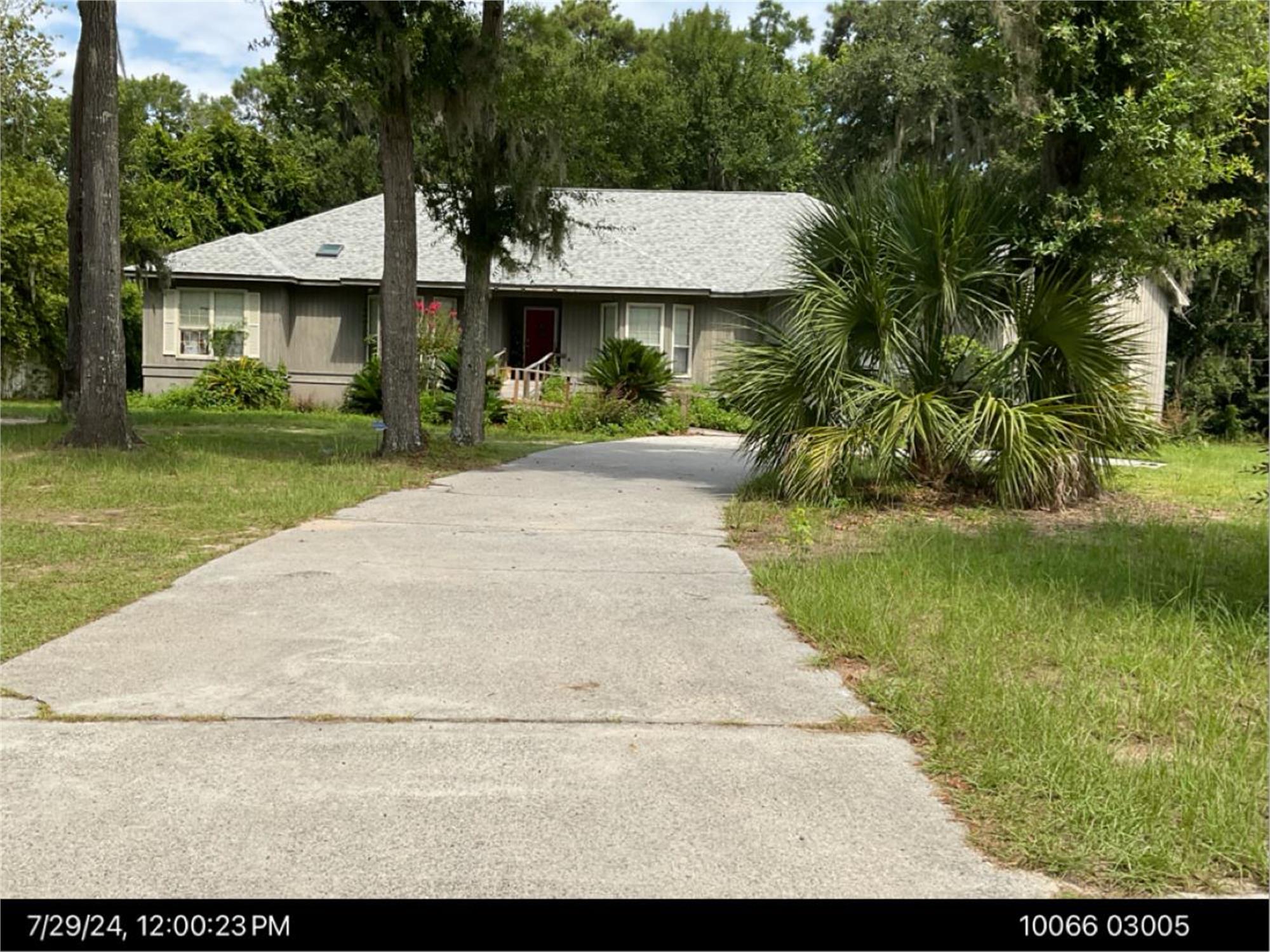 1321 Walthour Rd, Savannah, GA 31410-3216