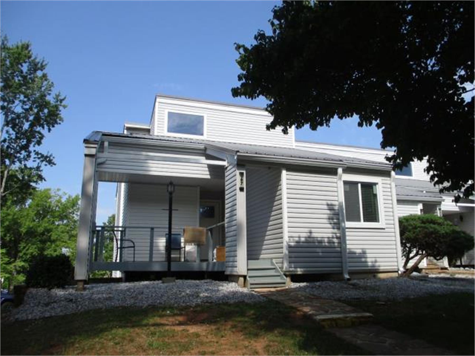 267 Clearview Ct, Villa Rica, GA 30180-7600