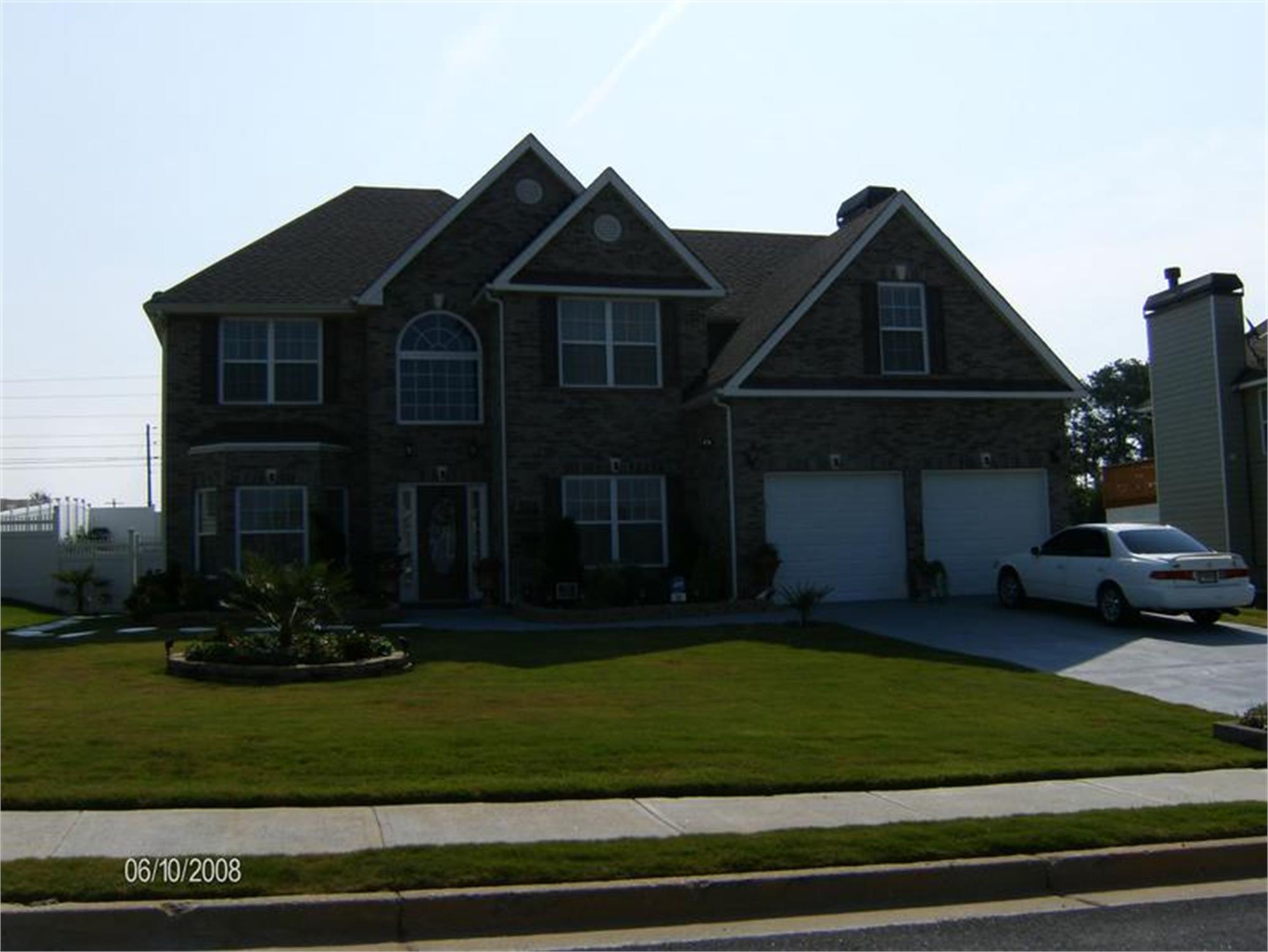 820 Kaitlyn Dr, Loganville, GA 30052-6929