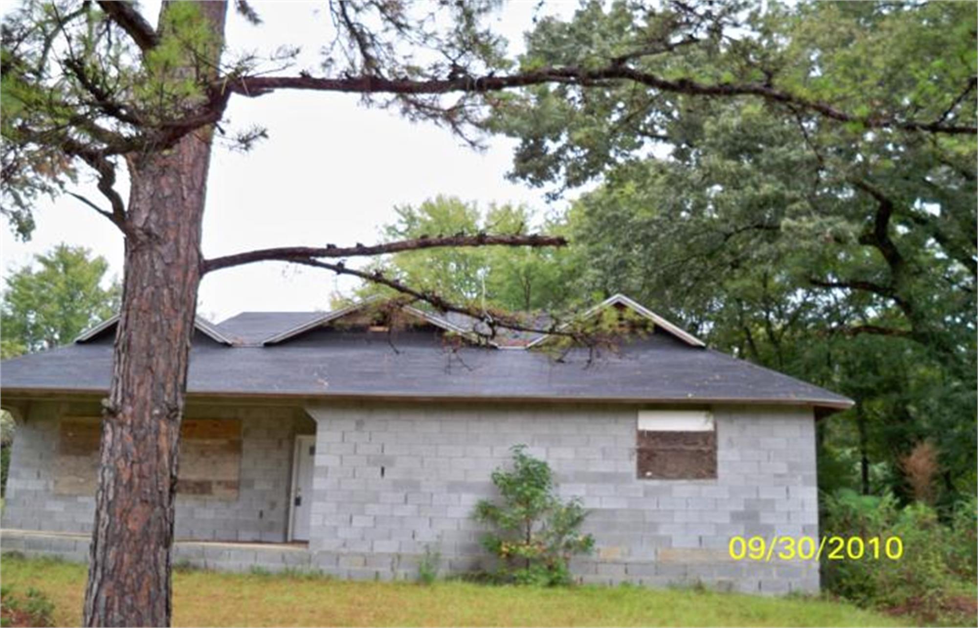 162 Augusta Ave, Macon, GA 31217-5402
