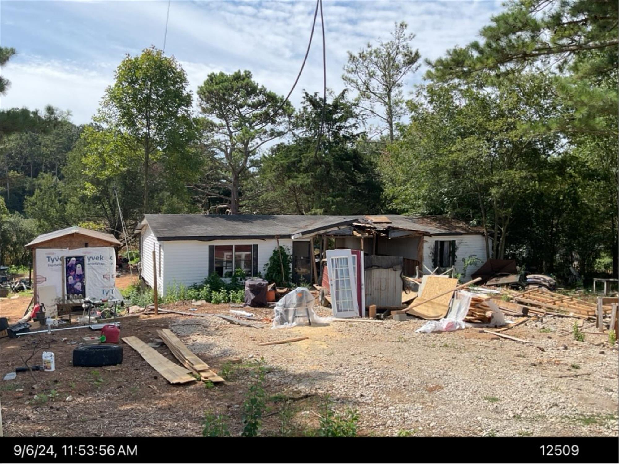 150 Windy Hills Ln Se, Fairmount, GA 30139-2600