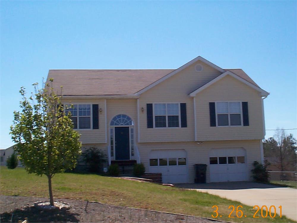 301 Jonaquil Ave, Auburn, GA 30011-3306