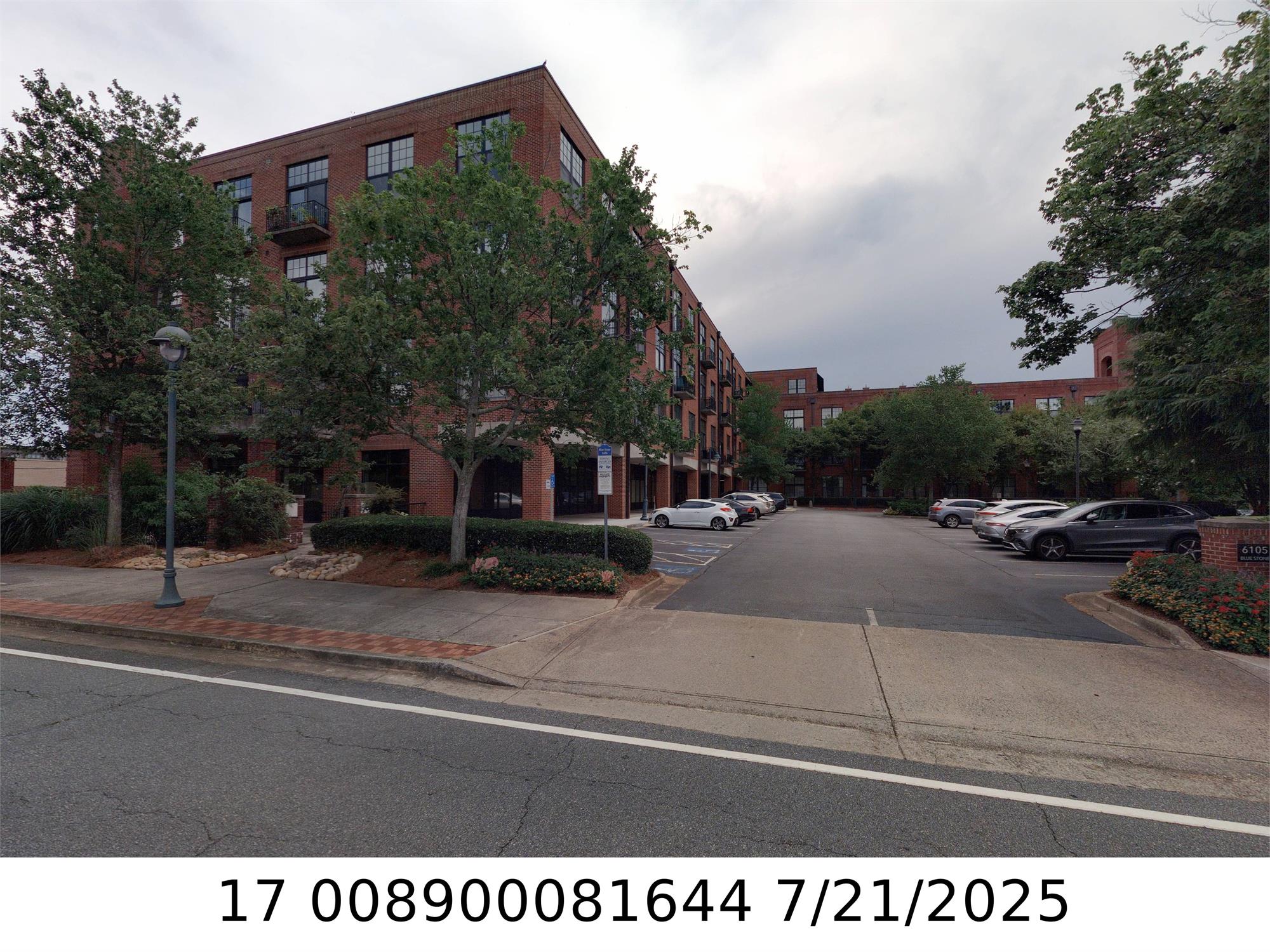 6105 Blue Stone Rd, Atlanta, GA 30328-3885
