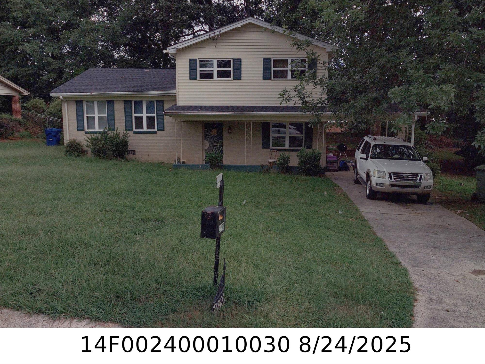 3931 Adamsville Dr Sw, Atlanta, GA 30331-3823