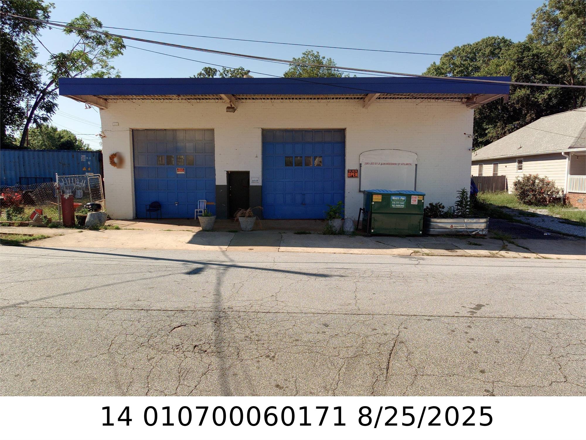 795 Lee St Sw, Atlanta, GA 30310-2762
