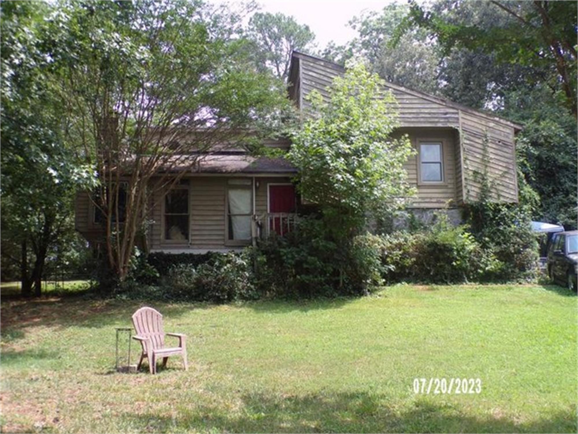 179 Gaston Ct Nw, Lawrenceville, GA 30044-4031