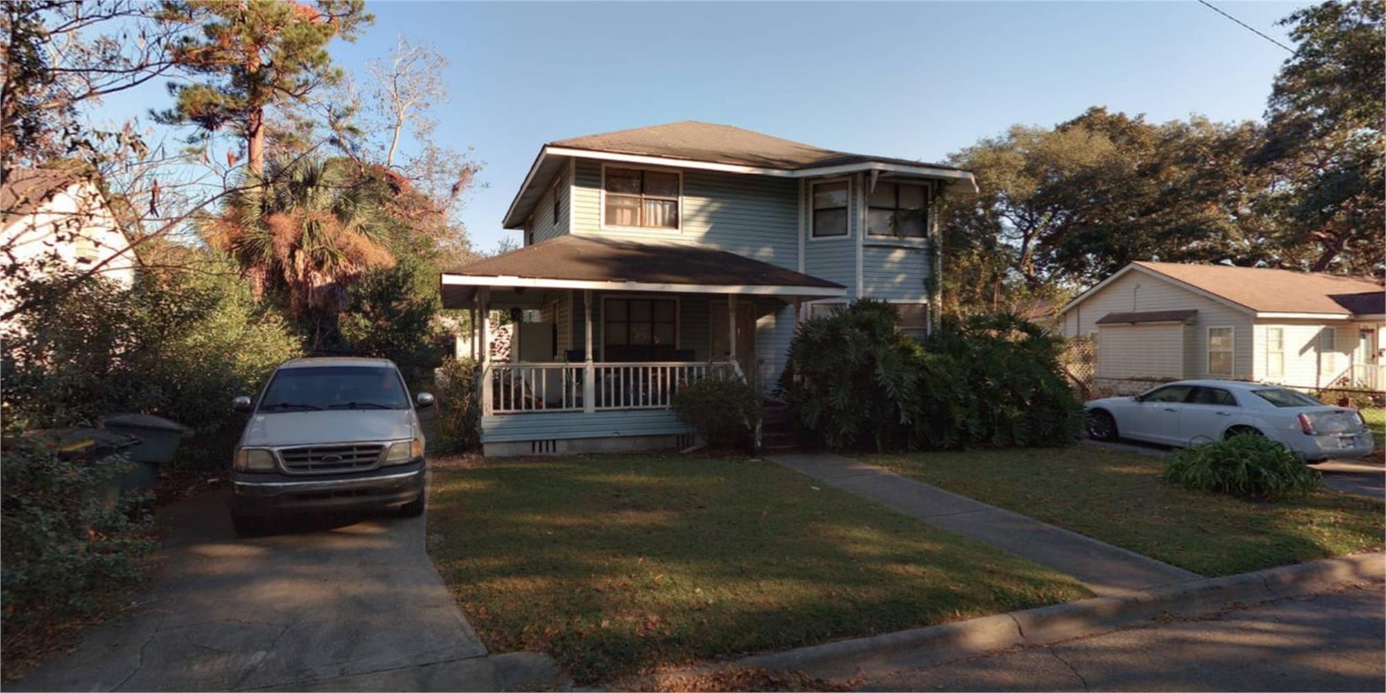 2222 Florida Ave, Savannah, GA 31404-2706