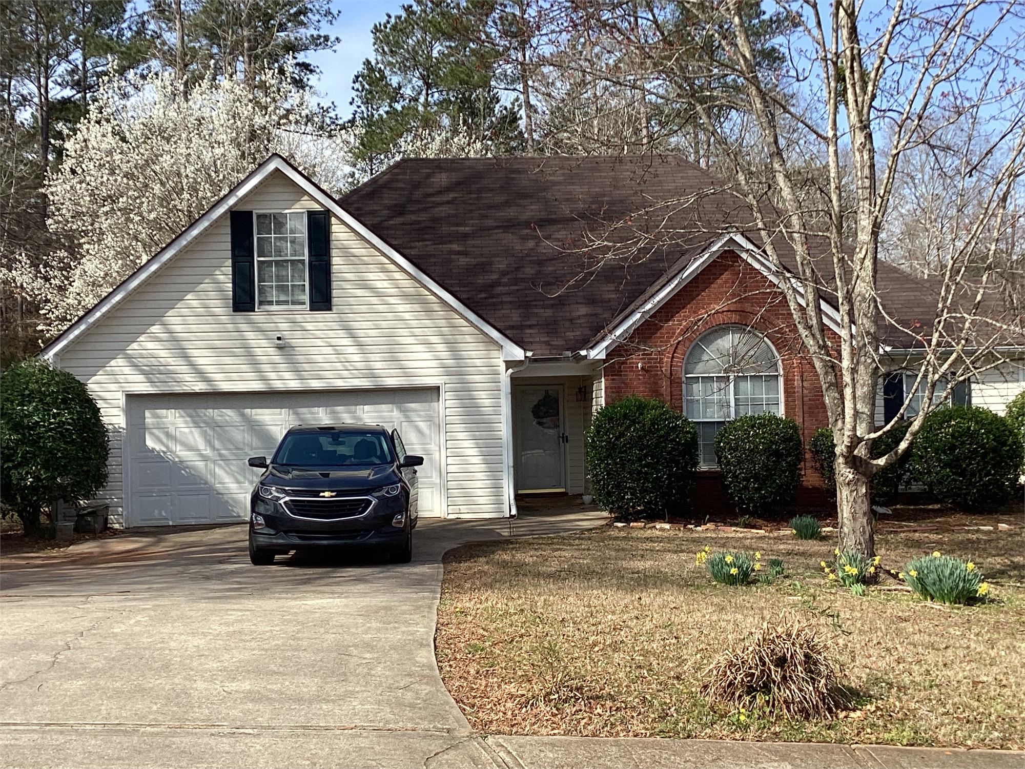 30 Berkshire Dr, Covington, GA 30016-8062