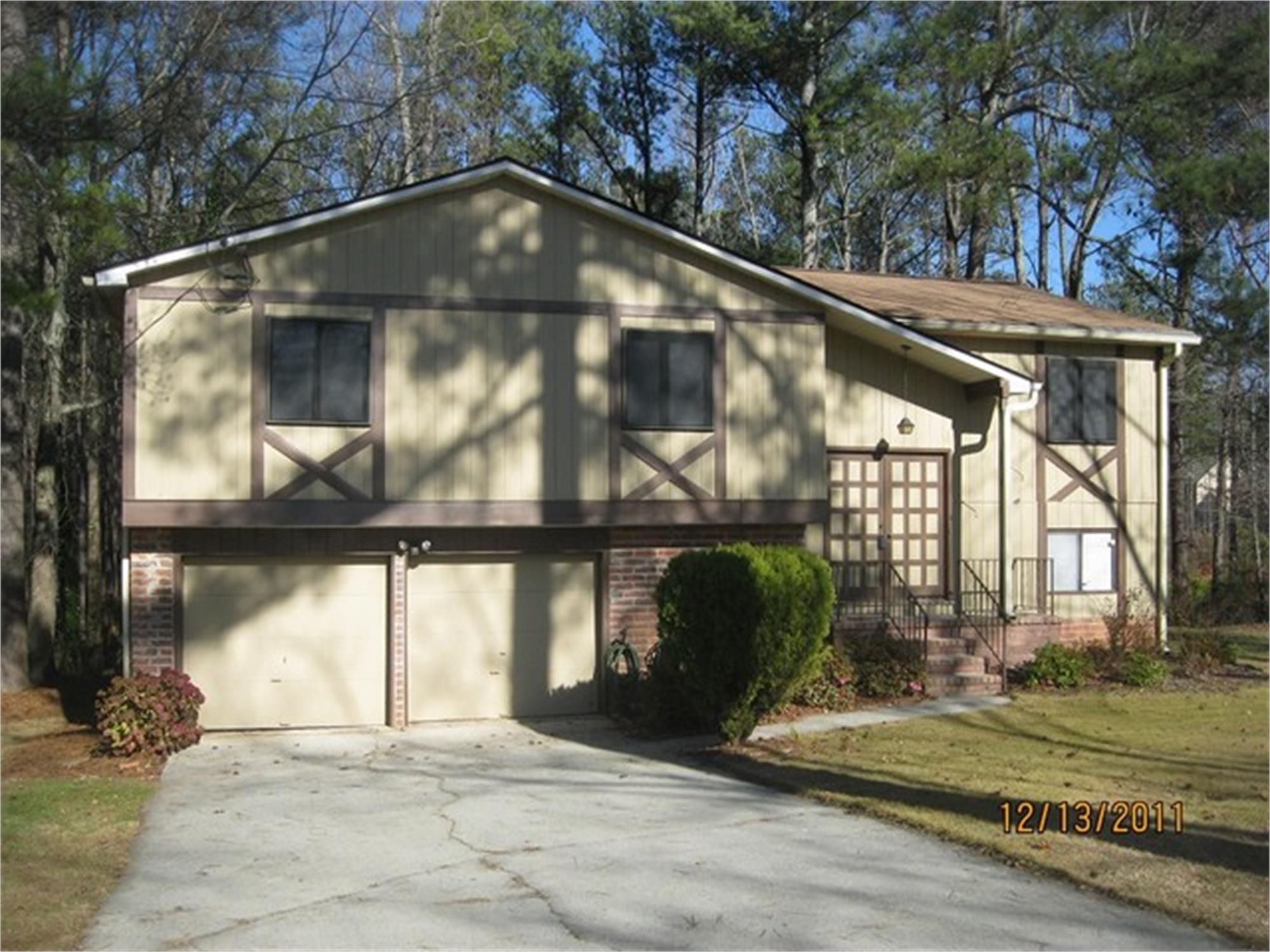 2332 Regal Ct, Lawrenceville, GA 30044-3783