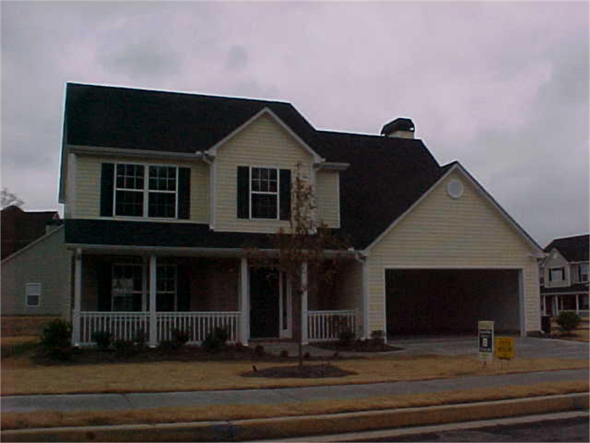 251 Lake Valley Dr, Loganville, GA 30052-7884