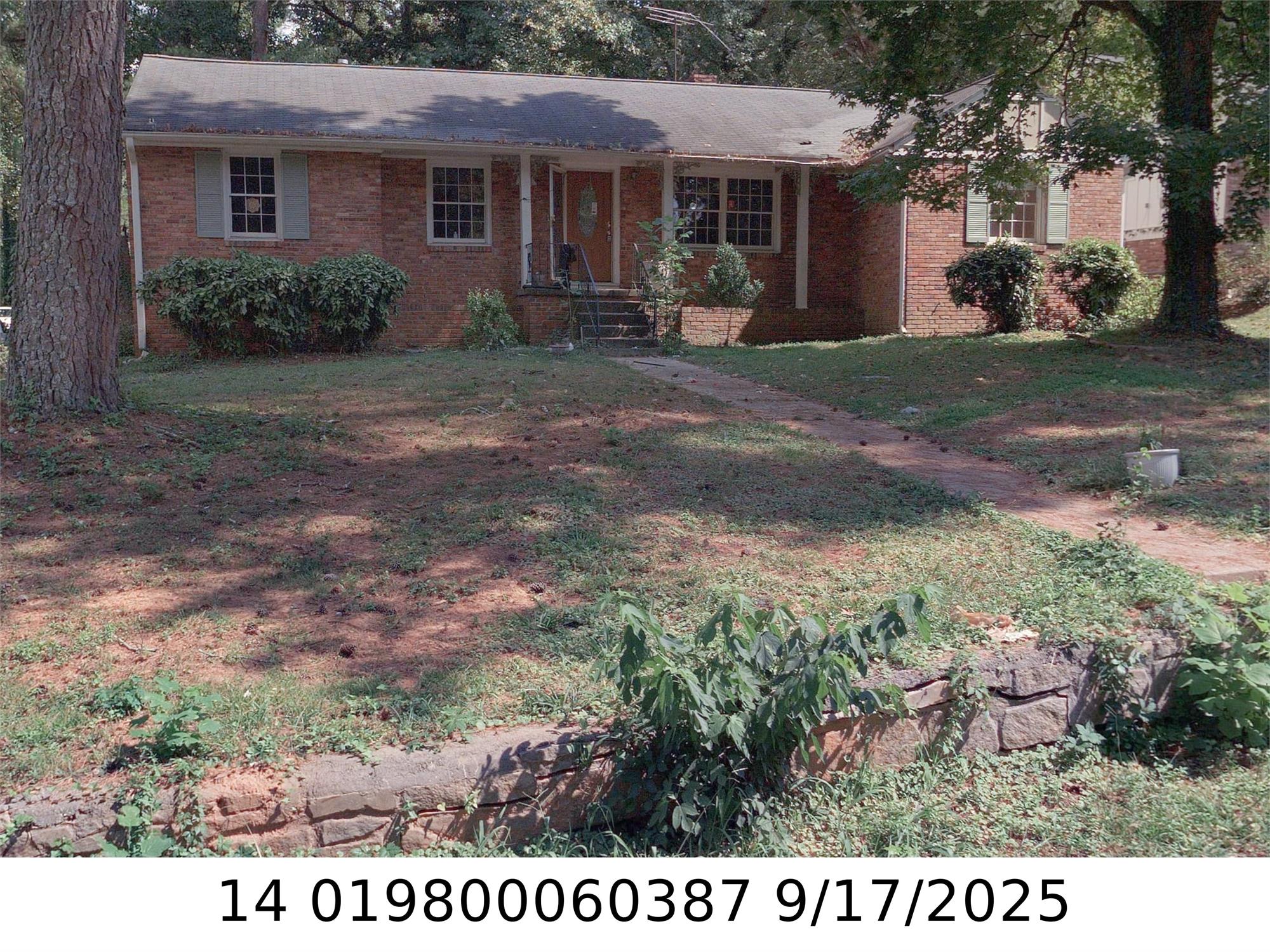2272 Dodson Dr, Atlanta, GA 30344-1037