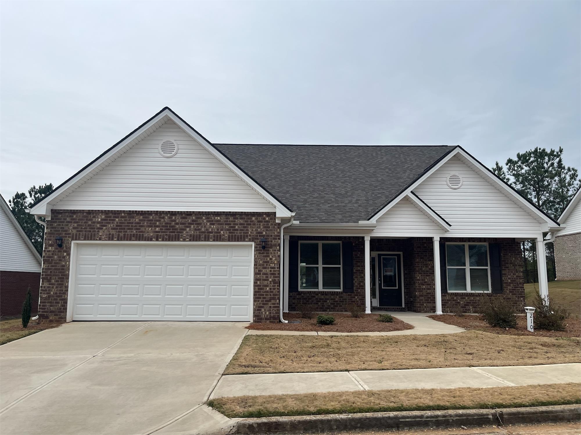 210 Park Place Trl, Social Circle, GA 30025-2768