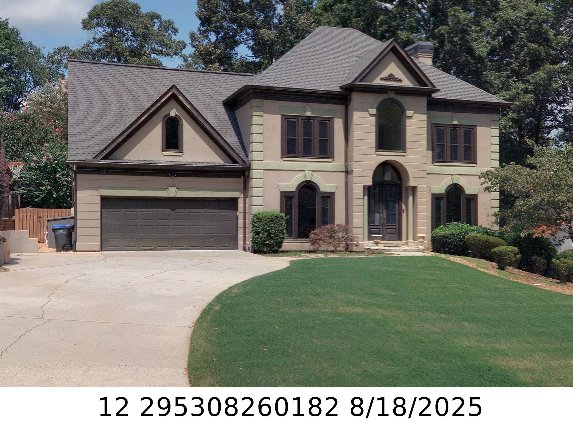 230 Merritt Dr, Roswell, GA 30076-3936