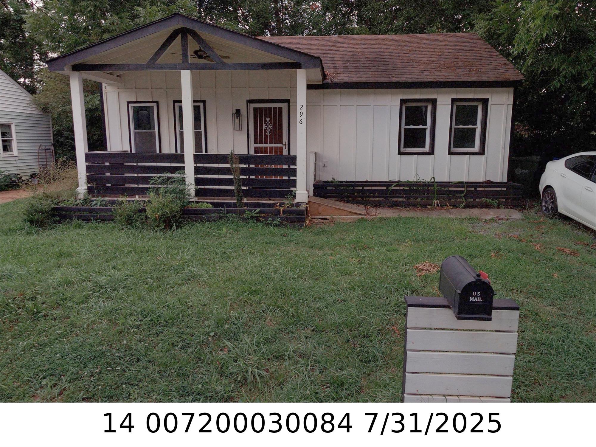 296 Thornton St Sw, Atlanta, GA 30315-3735