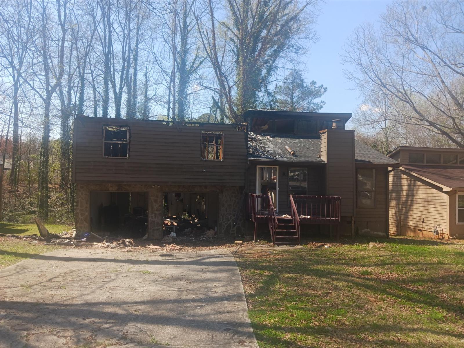 4195 Ridgetop Trl, Ellenwood, GA 30294-1945
