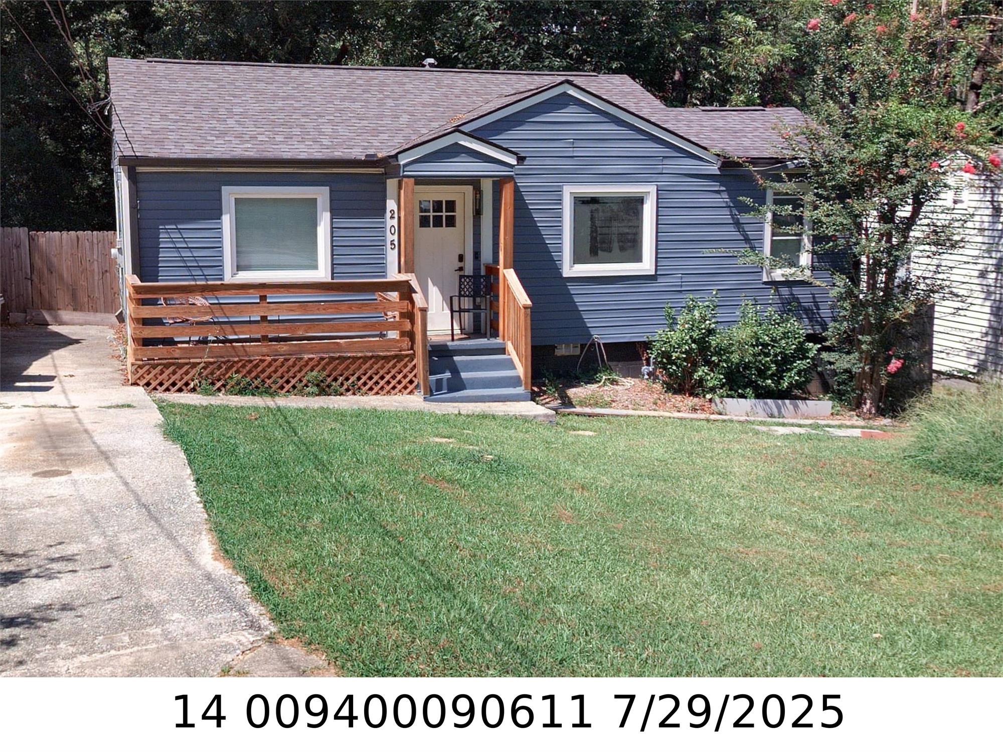 205 Maple St, Atlanta, GA 30354-1205
