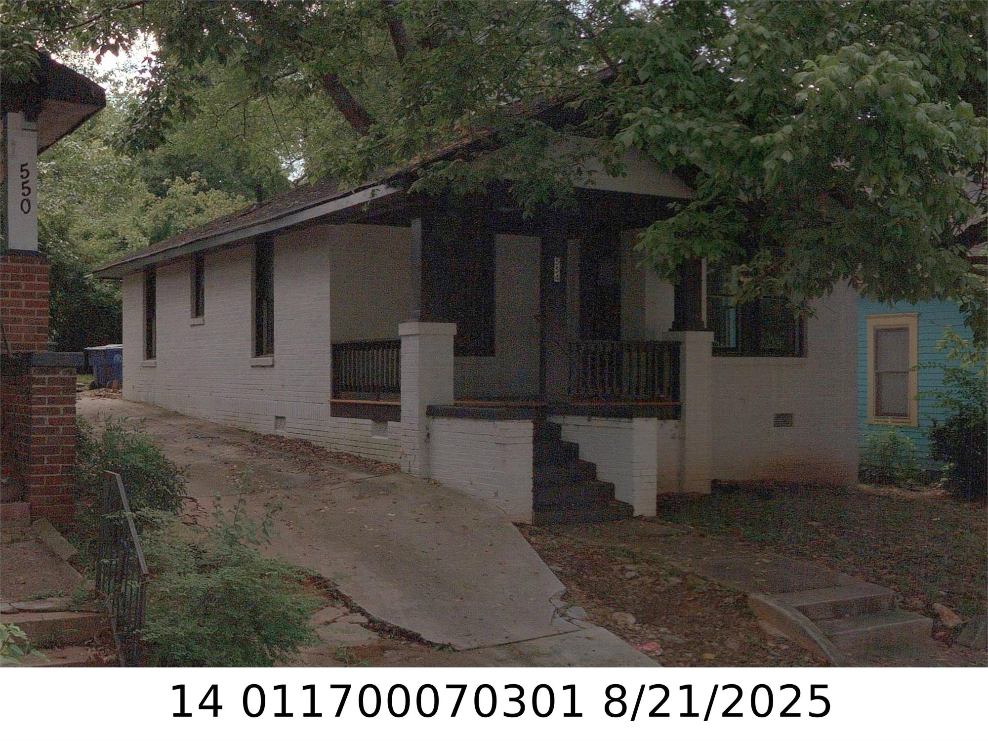 554 Lawton St Sw, Atlanta, GA 30310-1746