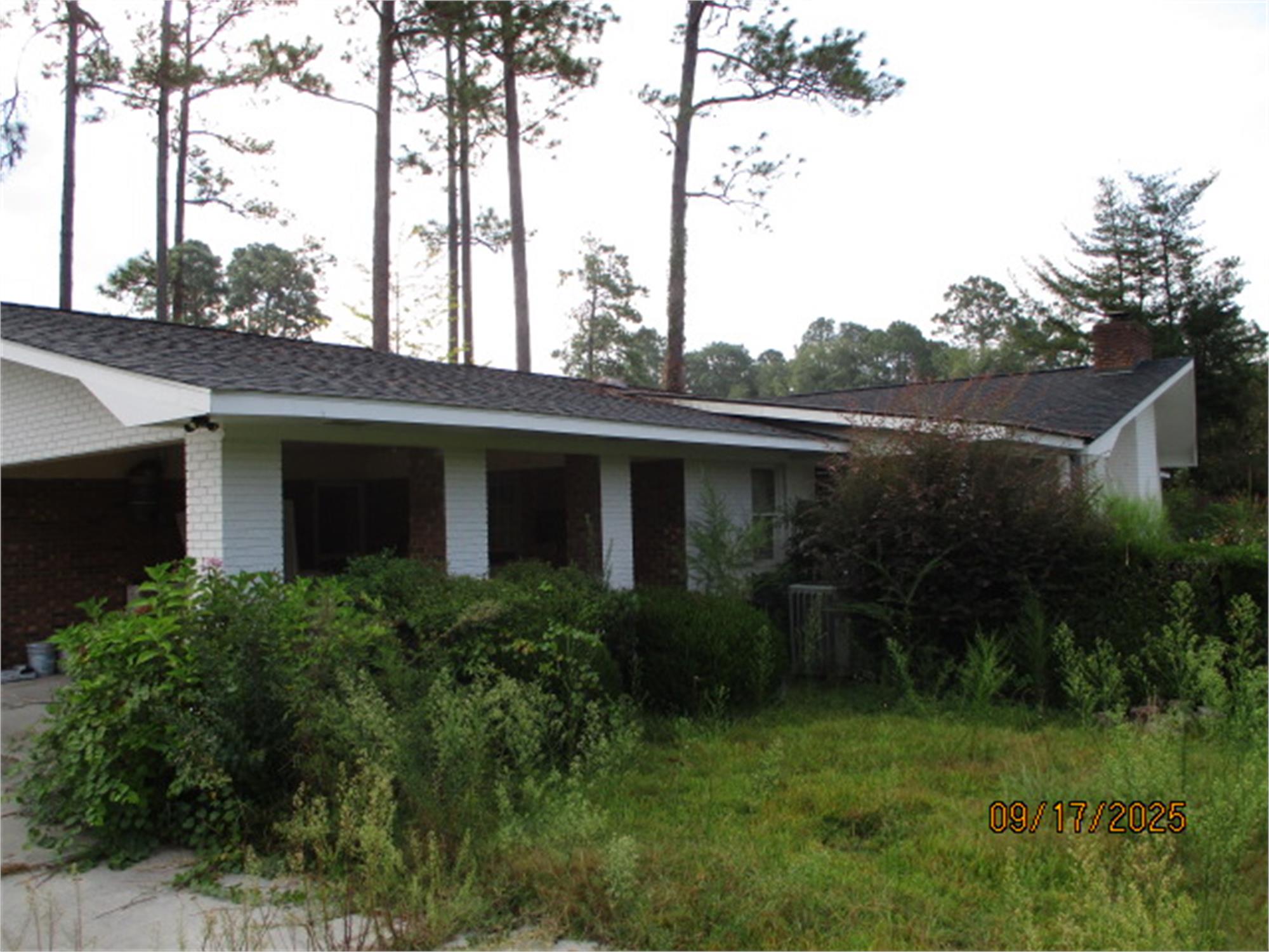 430 Preston St, Metter, GA 30439-4802
