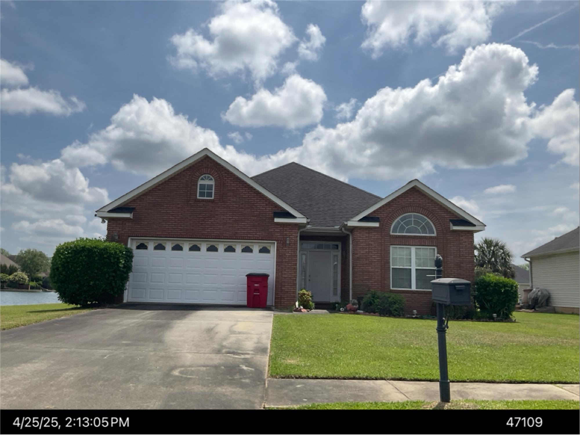 122 Newport Is, Centerville, GA 31028-8545